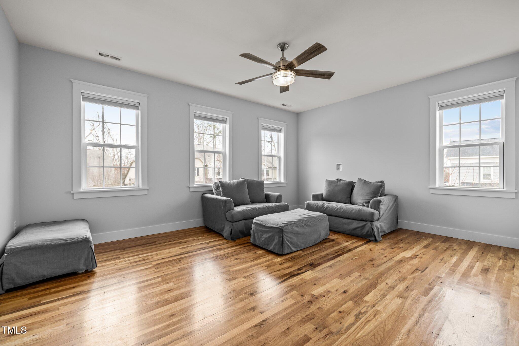 215 Ellsworth Manor Drive