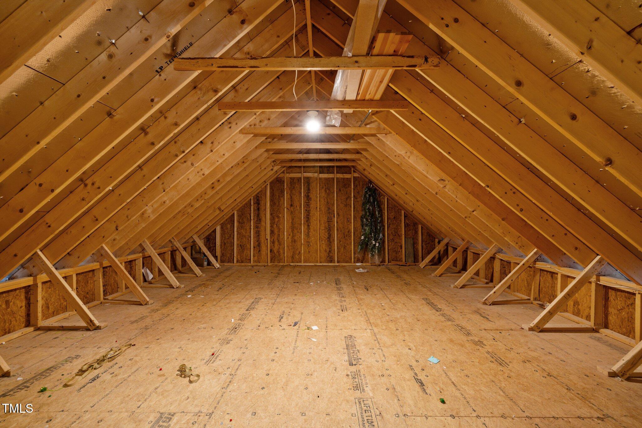 215 Ellsworth Manor Drive