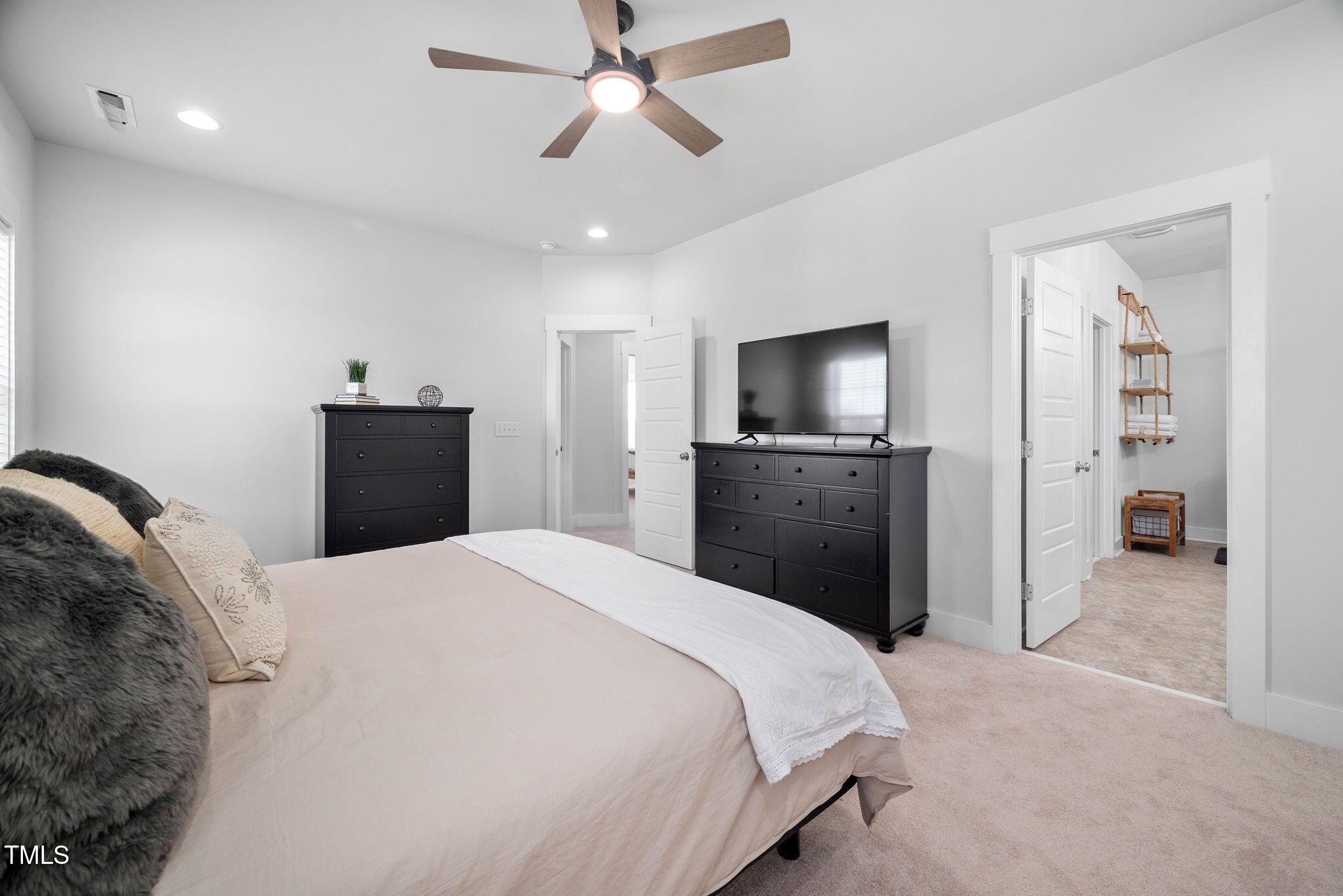 2404 Glade Mill Court