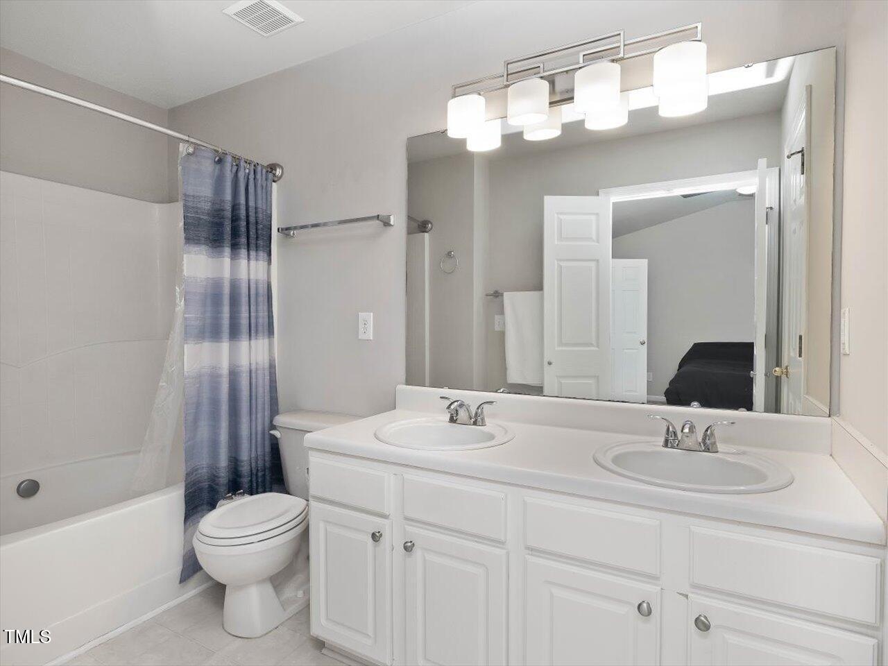 5044 Brooke Lauren Lane