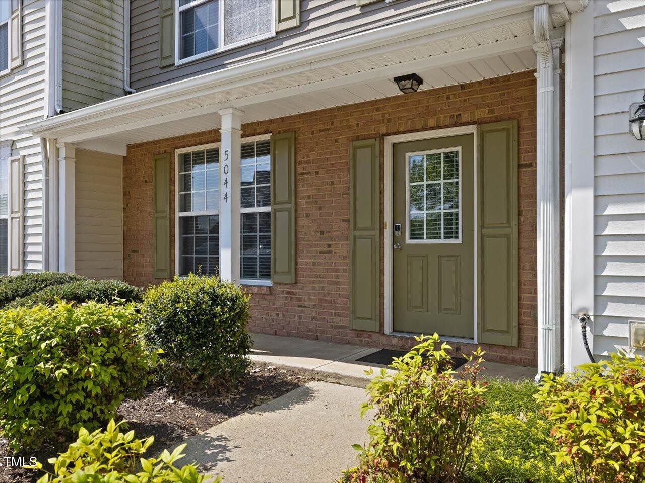 5044 Brooke Lauren Lane