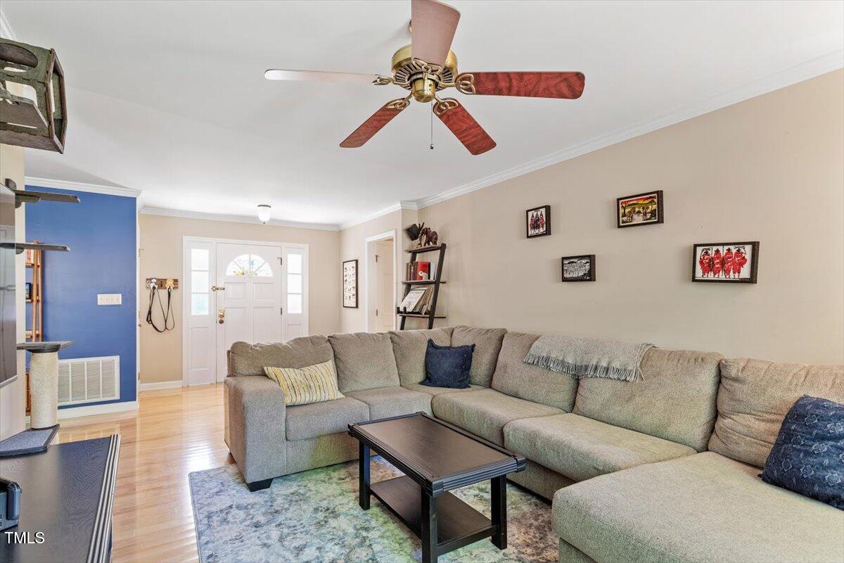 5713 Old Forge Circle