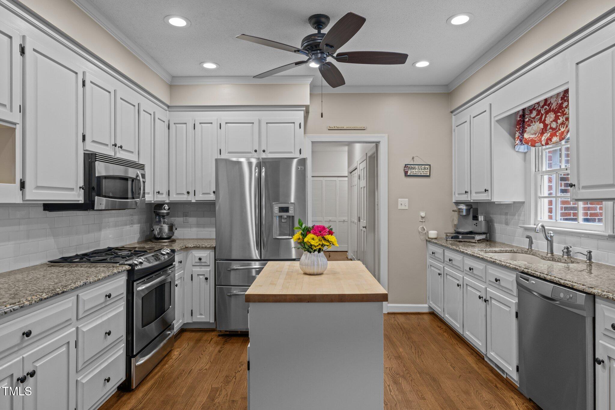 4505 Wood Valley Drive