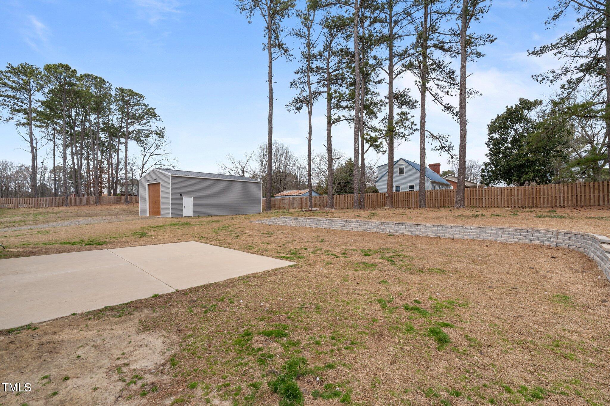 2690 Meadow View Lane