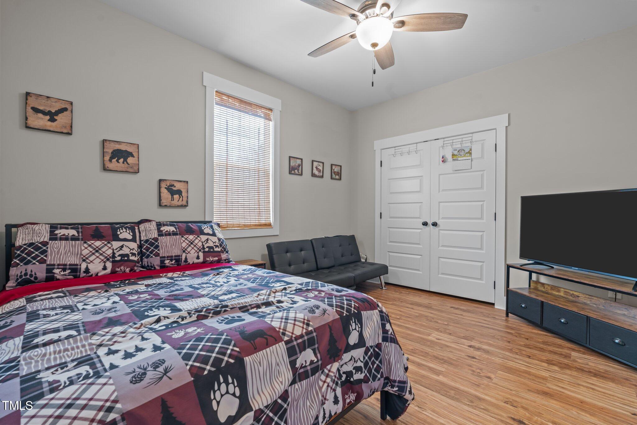 2690 Meadow View Lane
