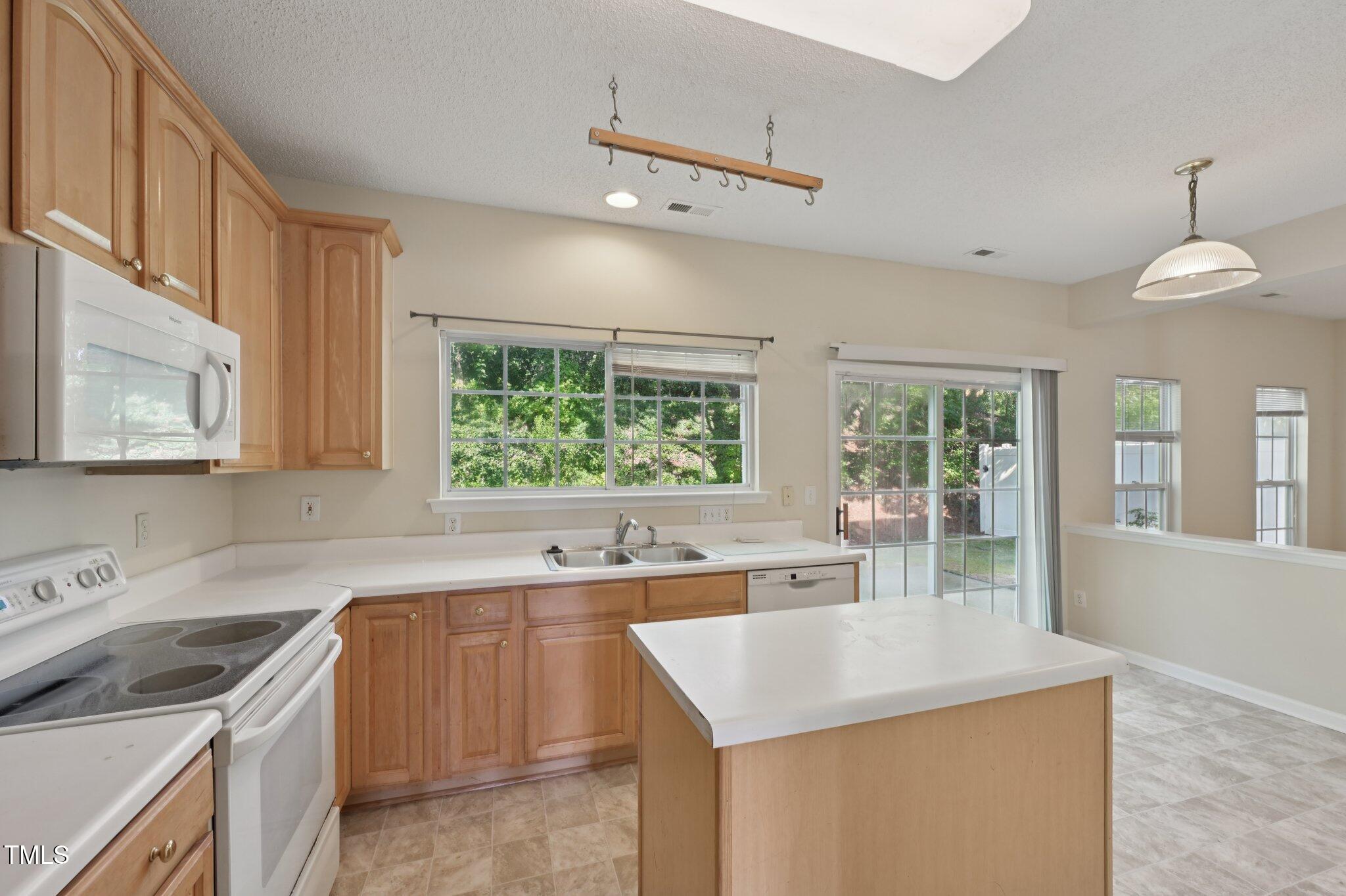 1031 Lake Moraine Place