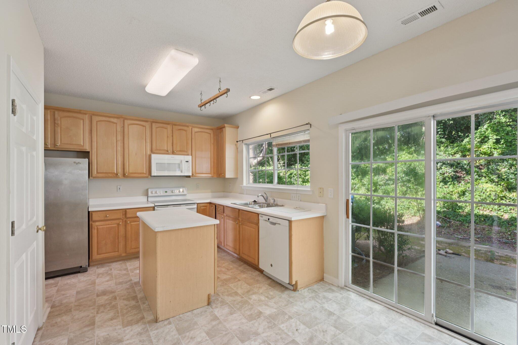 1031 Lake Moraine Place