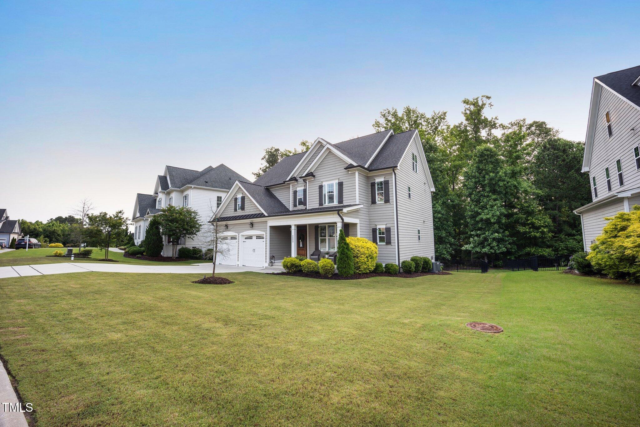 2083 Amalfi Place
