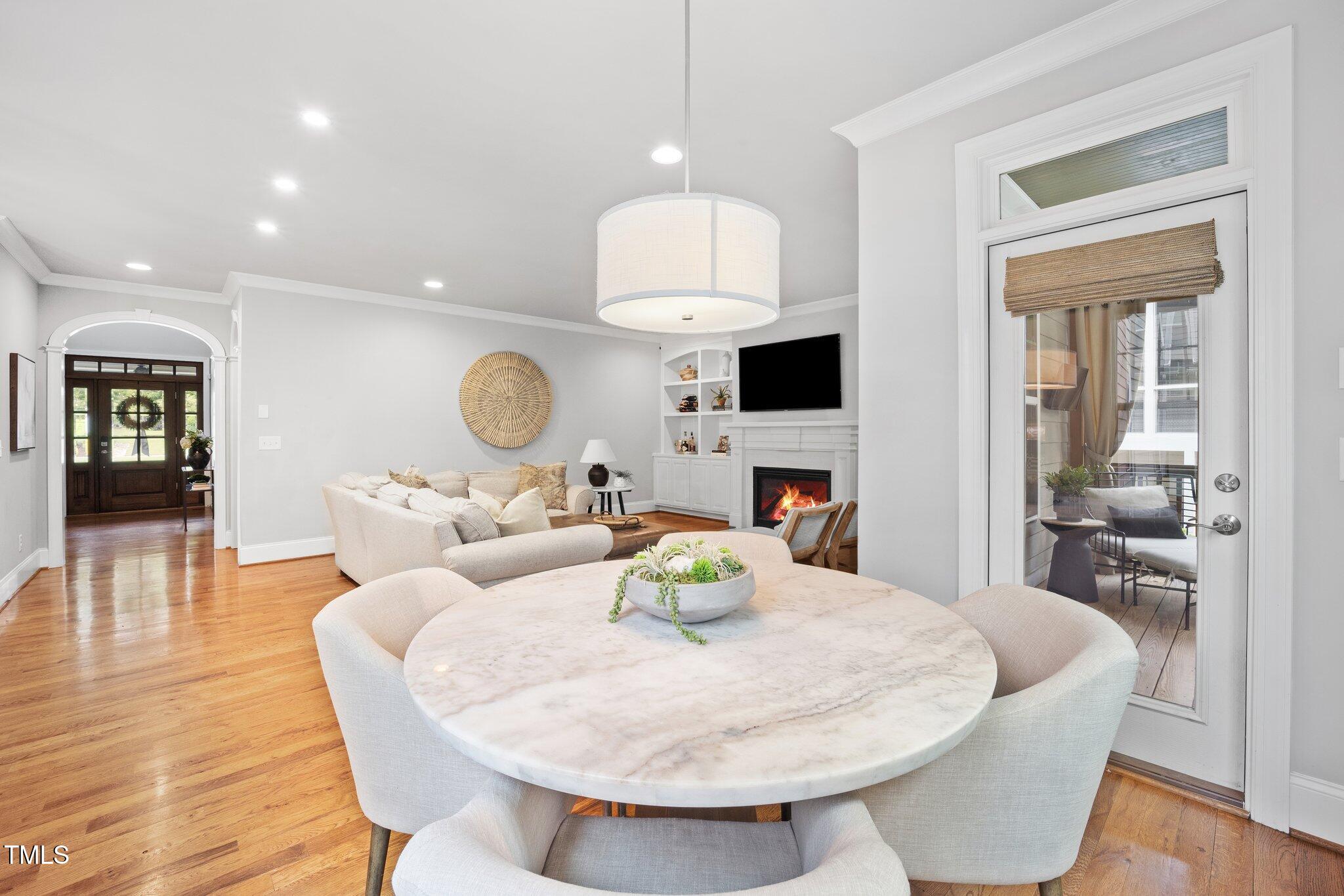 2083 Amalfi Place