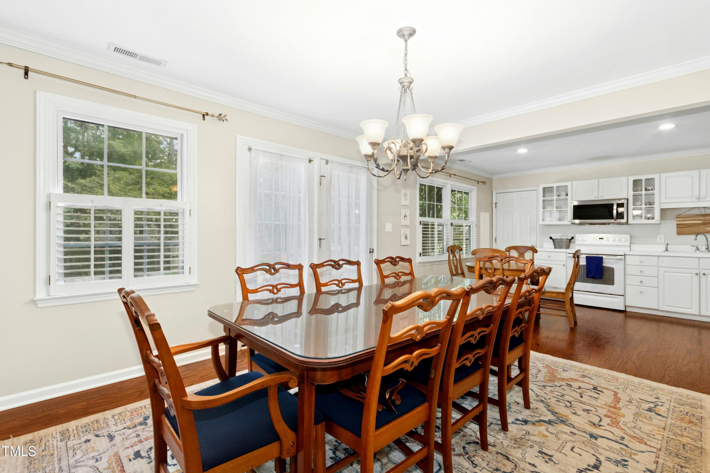 1106 Woodbriar Street