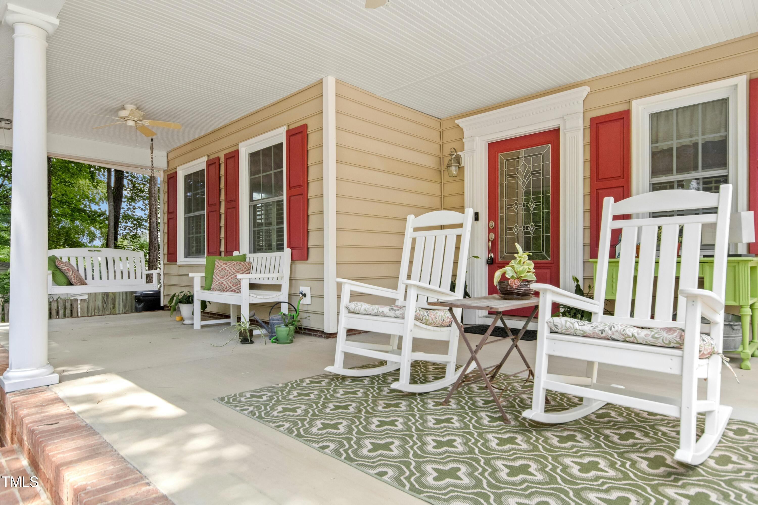 1106 Woodbriar Street