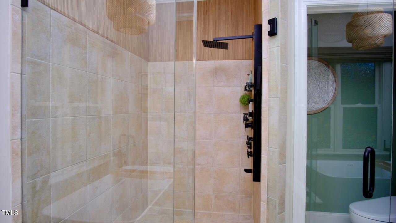 1300 Brewer Jackson Court