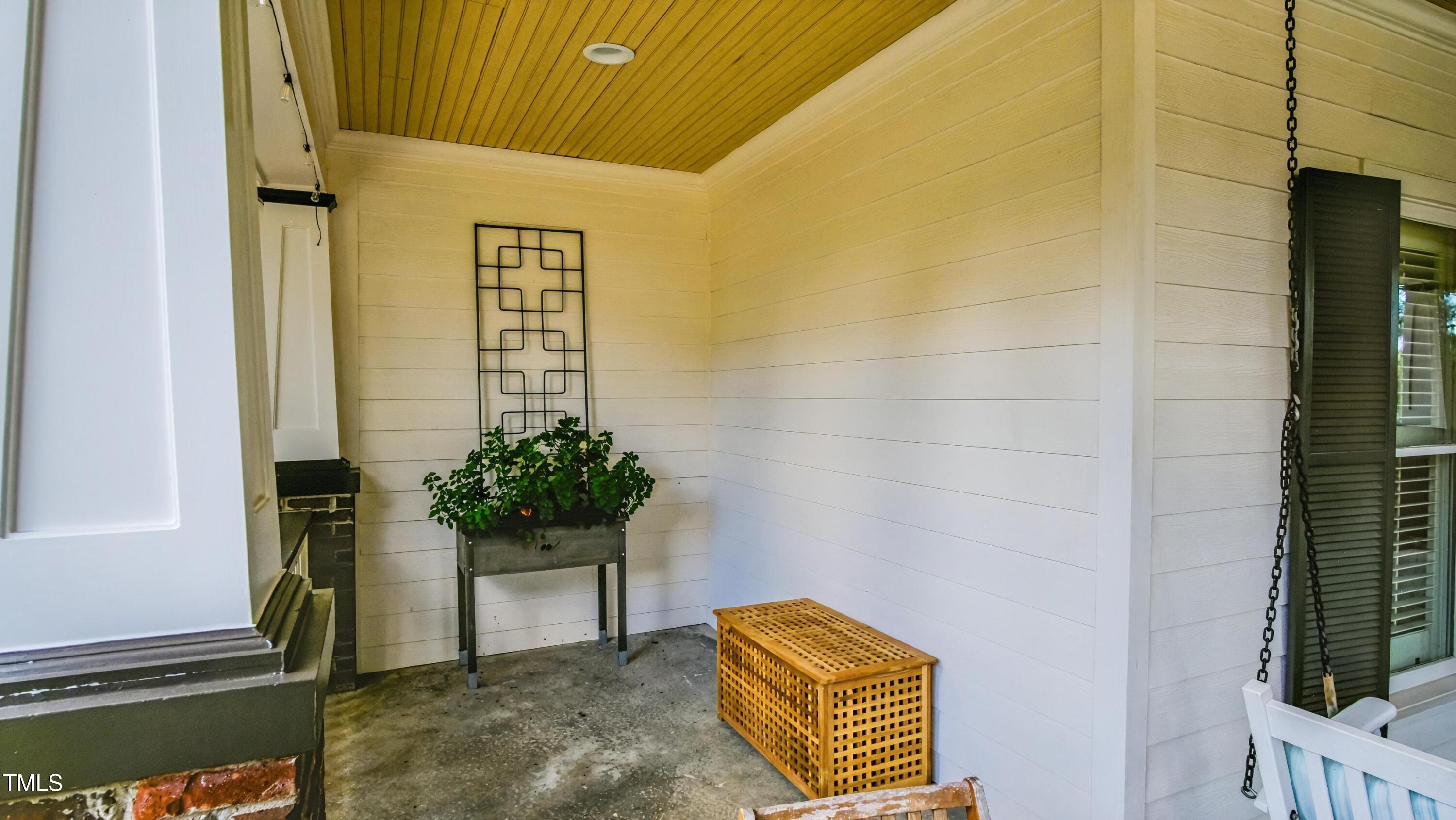 1300 Brewer Jackson Court