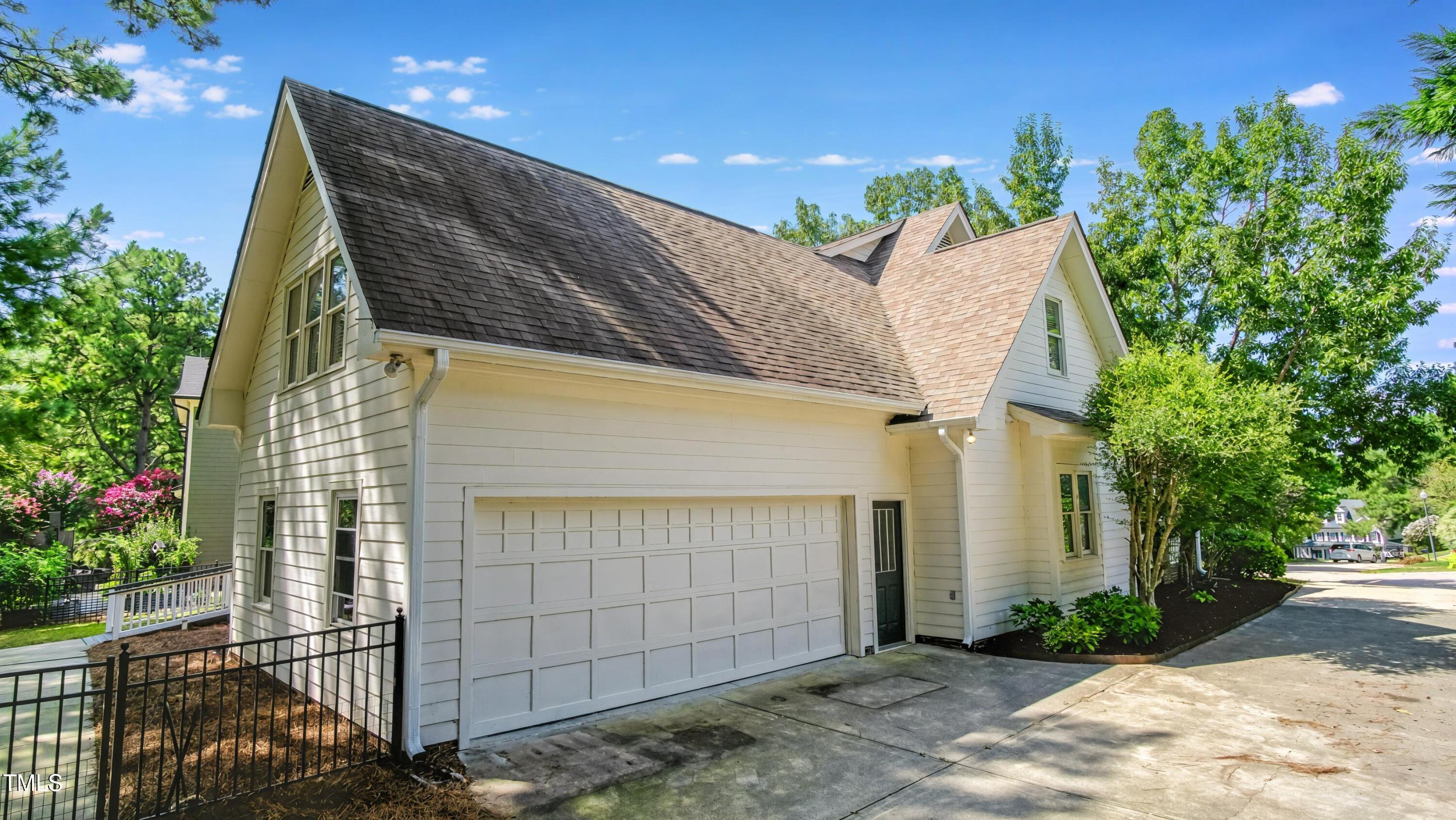 1300 Brewer Jackson Court