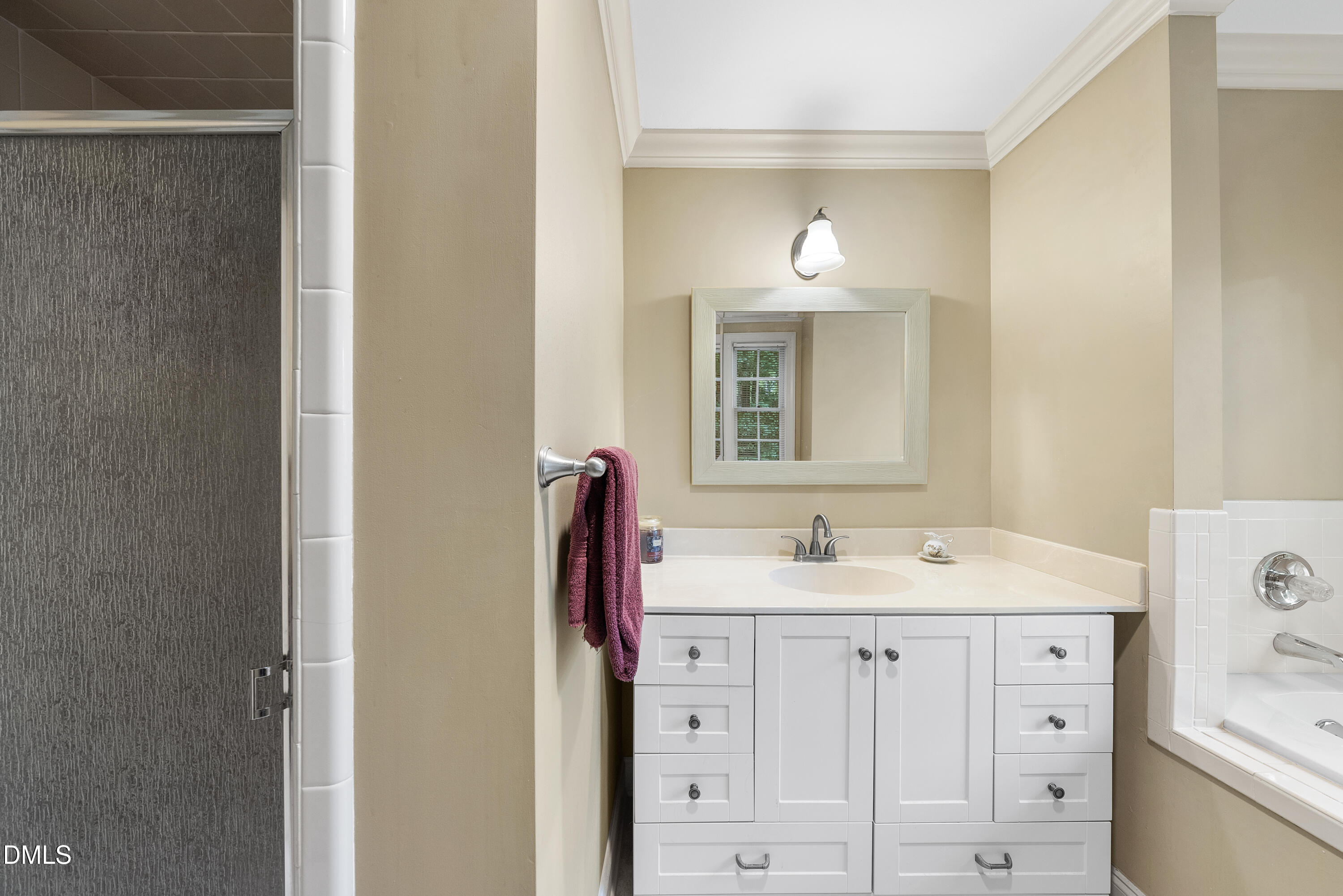 717 Misty Isle Place