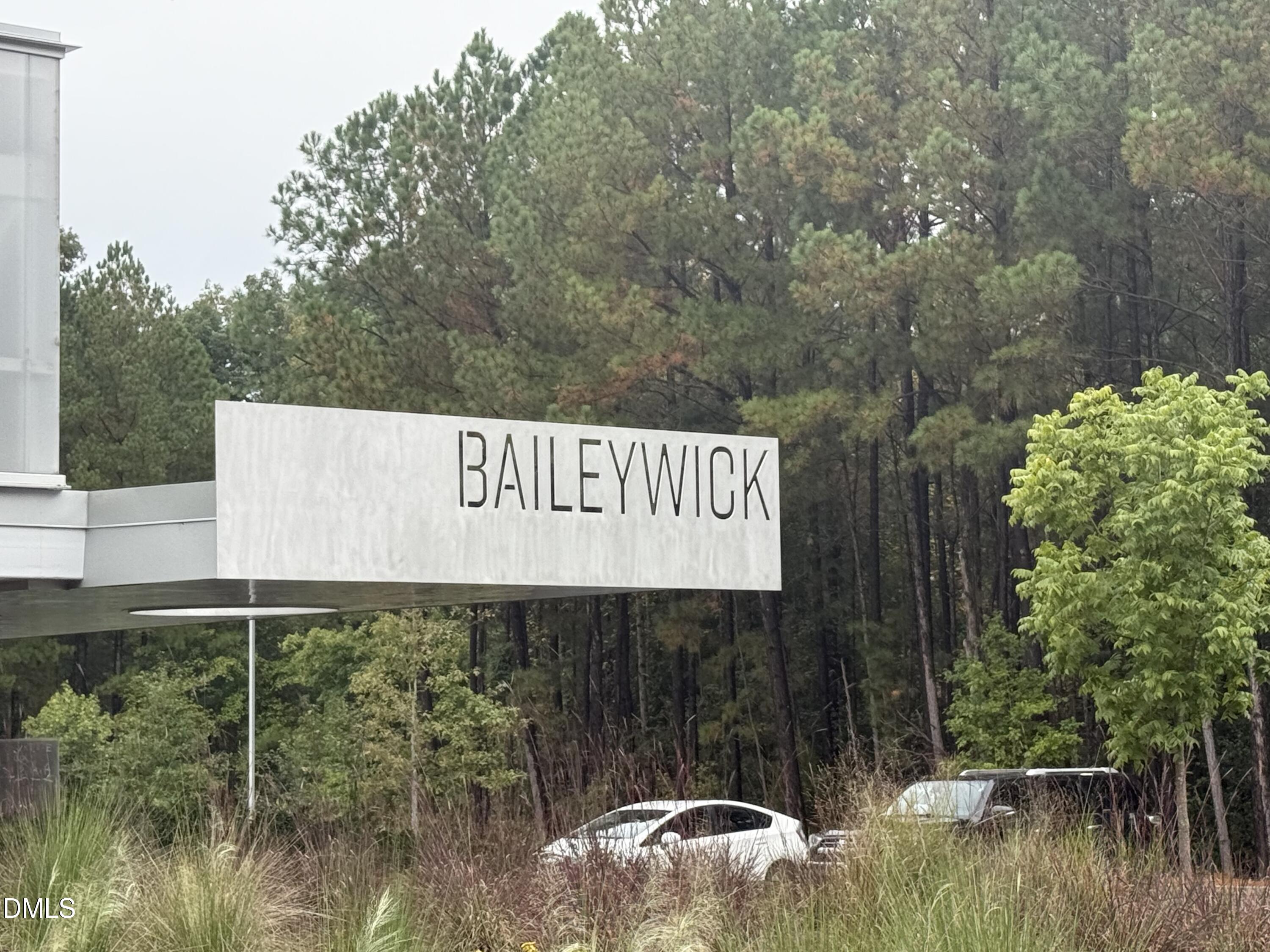 717 Misty Isle Place