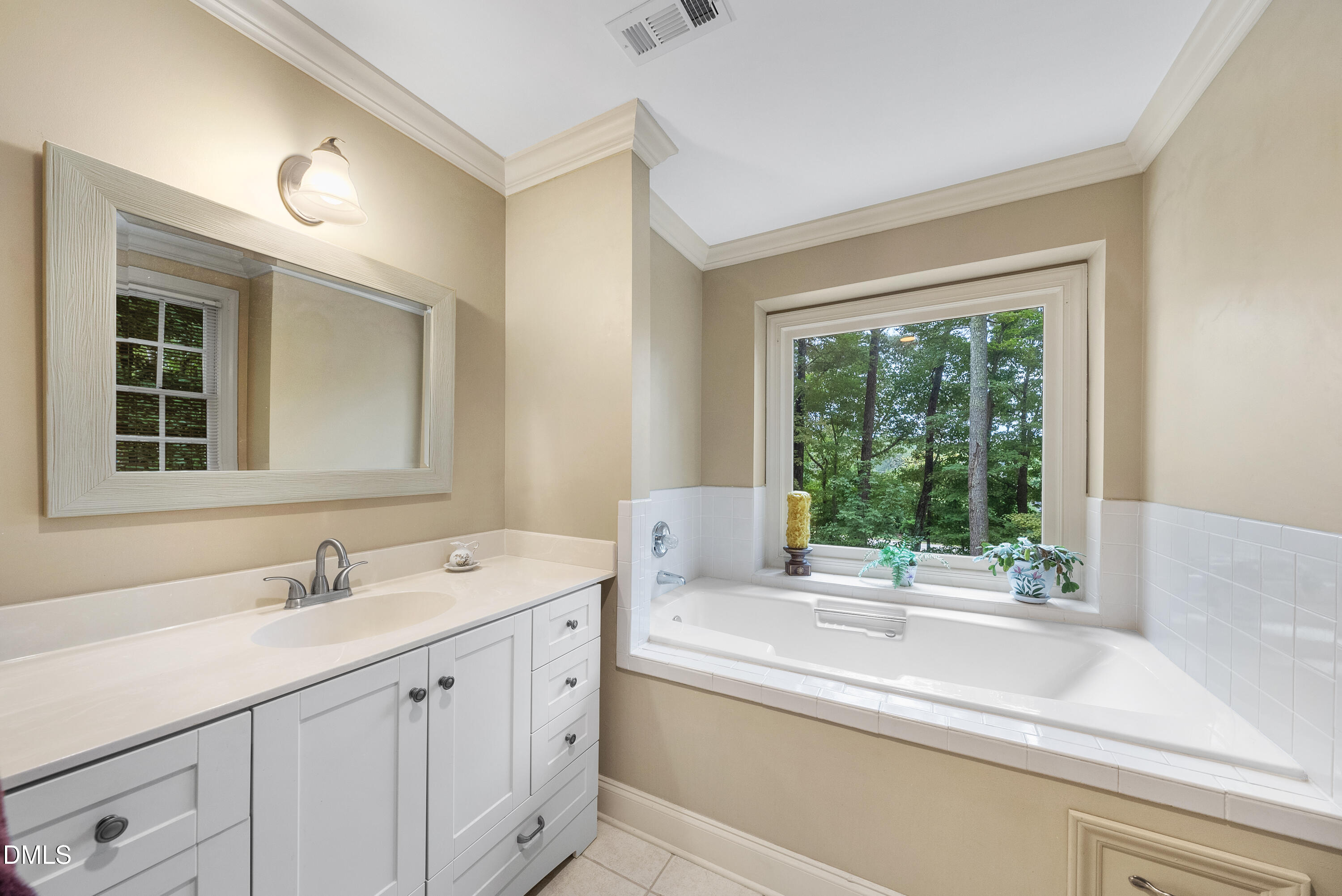 717 Misty Isle Place