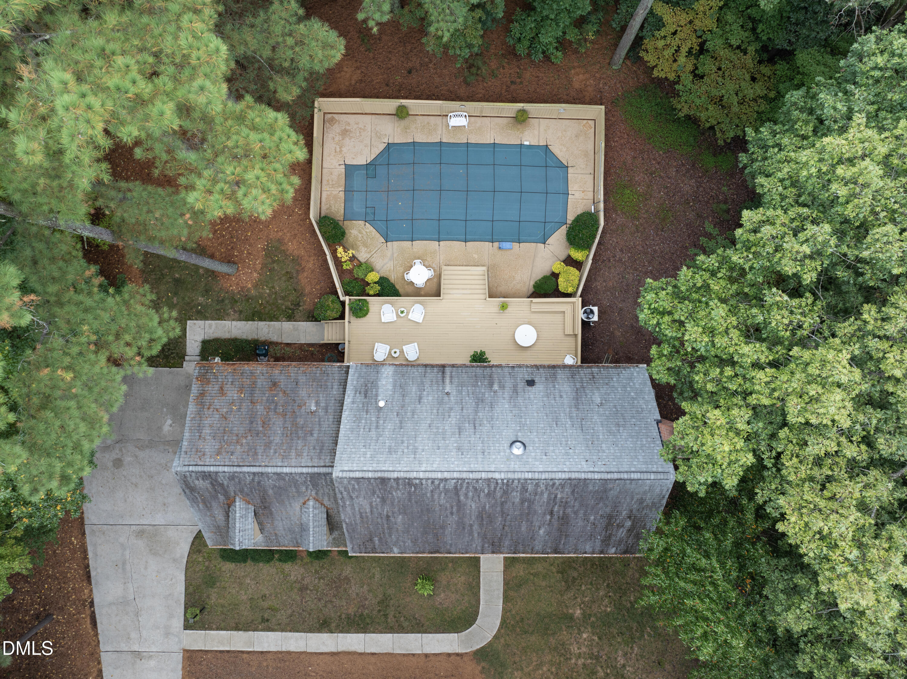 717 Misty Isle Place