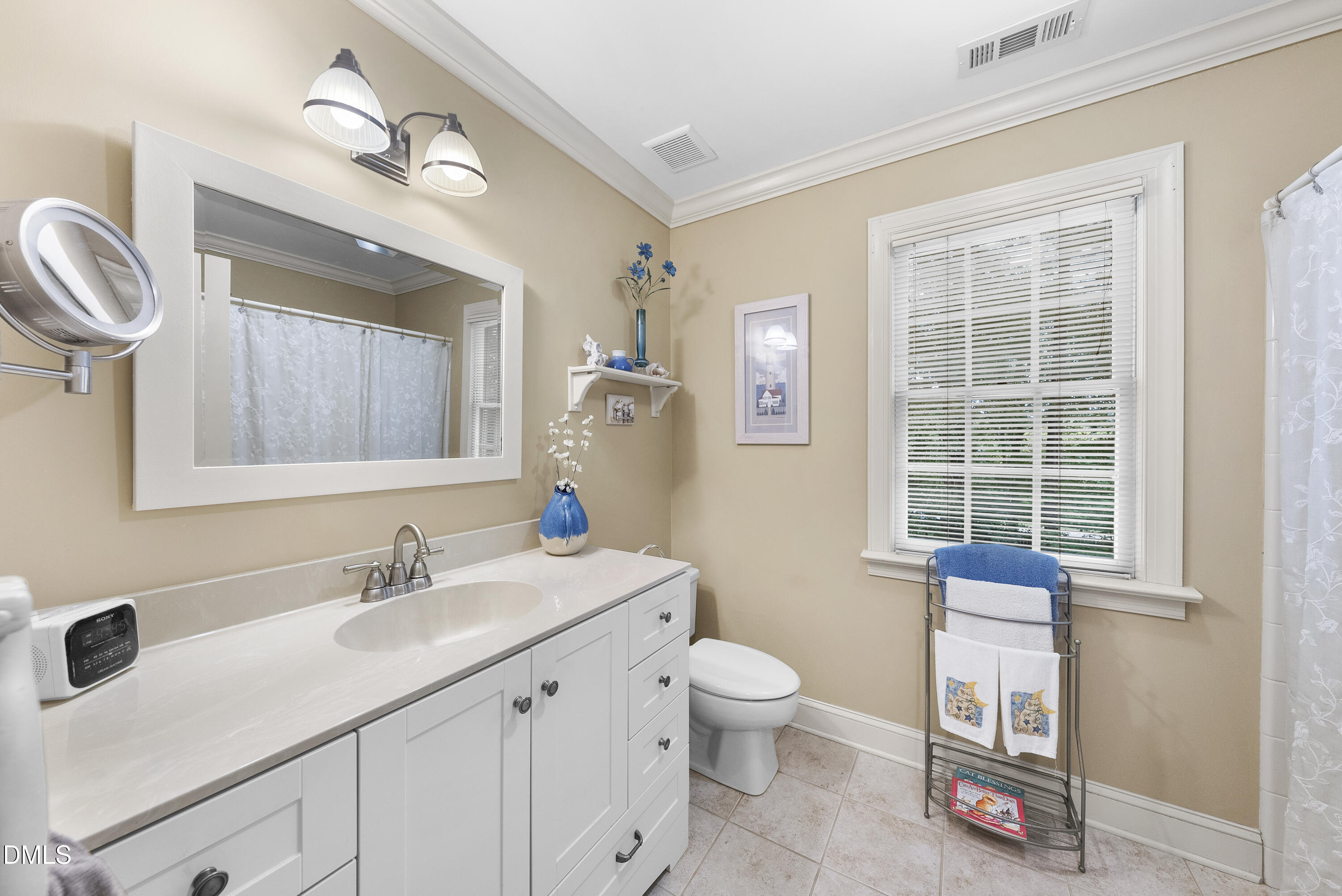 717 Misty Isle Place