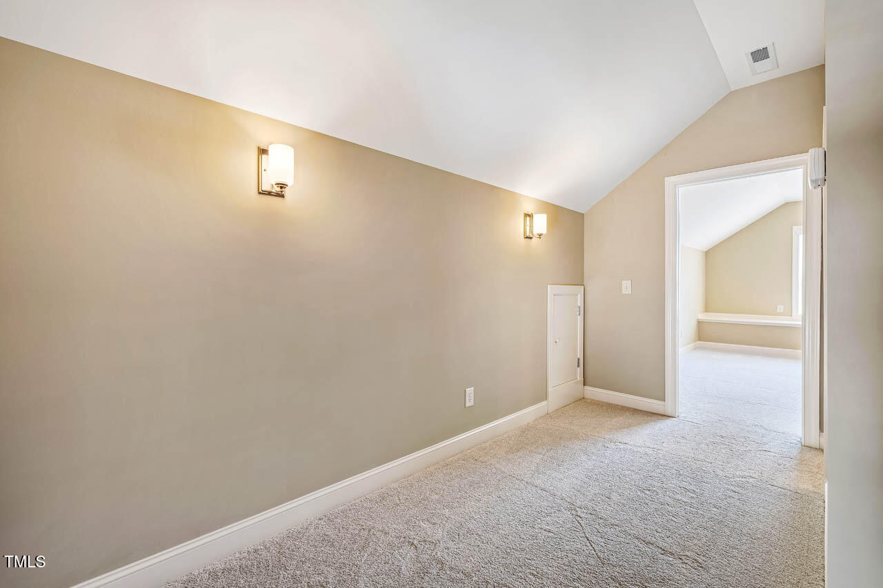 610 Bennett Mountain