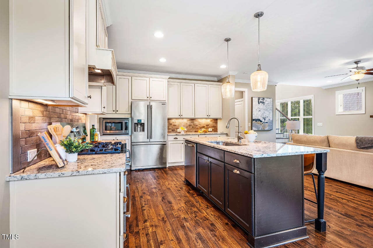 610 Bennett Mountain