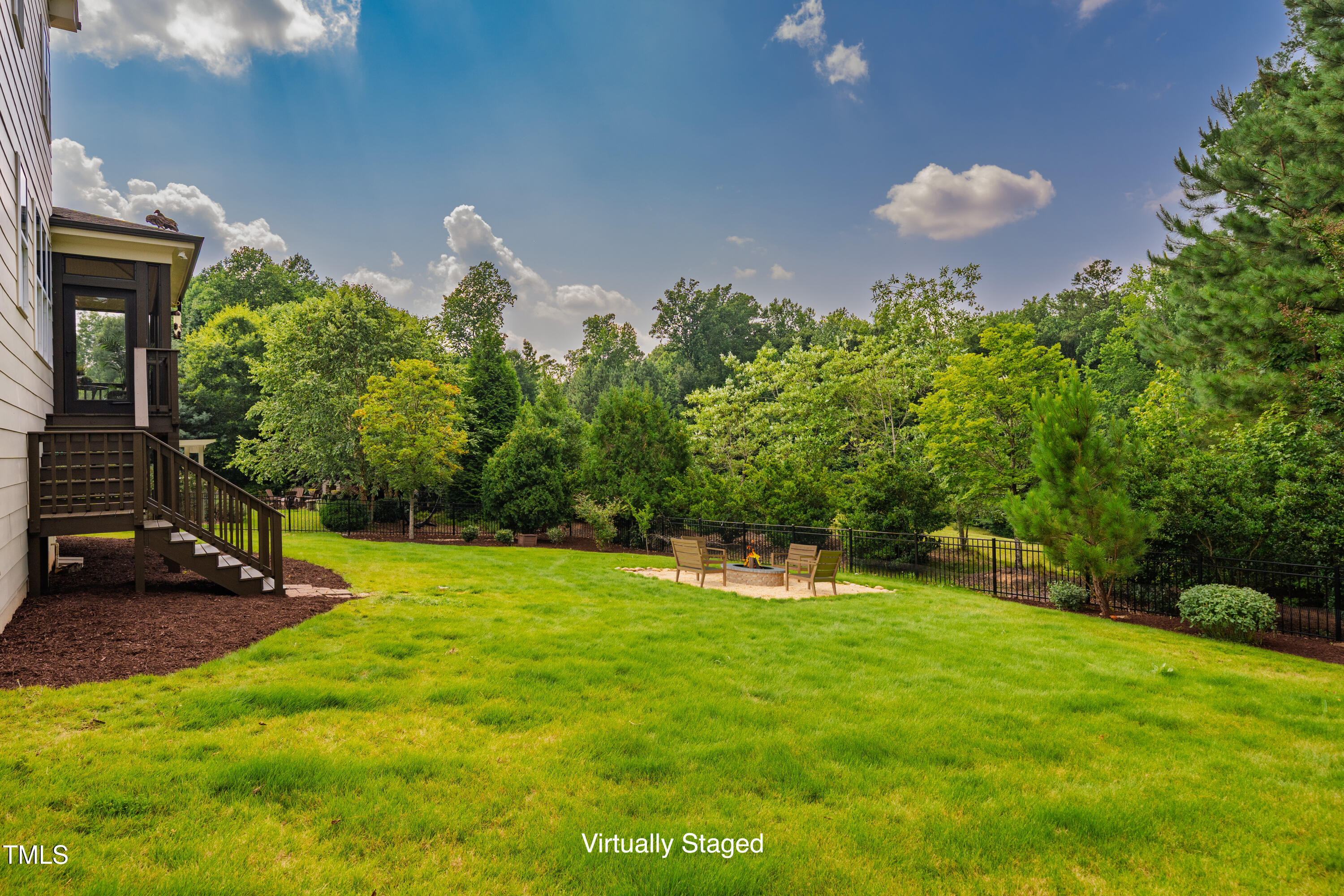 610 Bennett Mountain