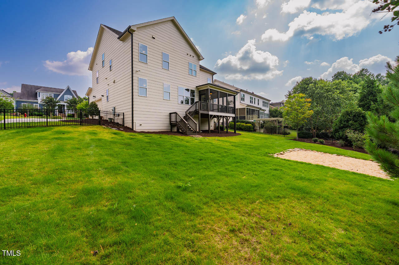 610 Bennett Mountain