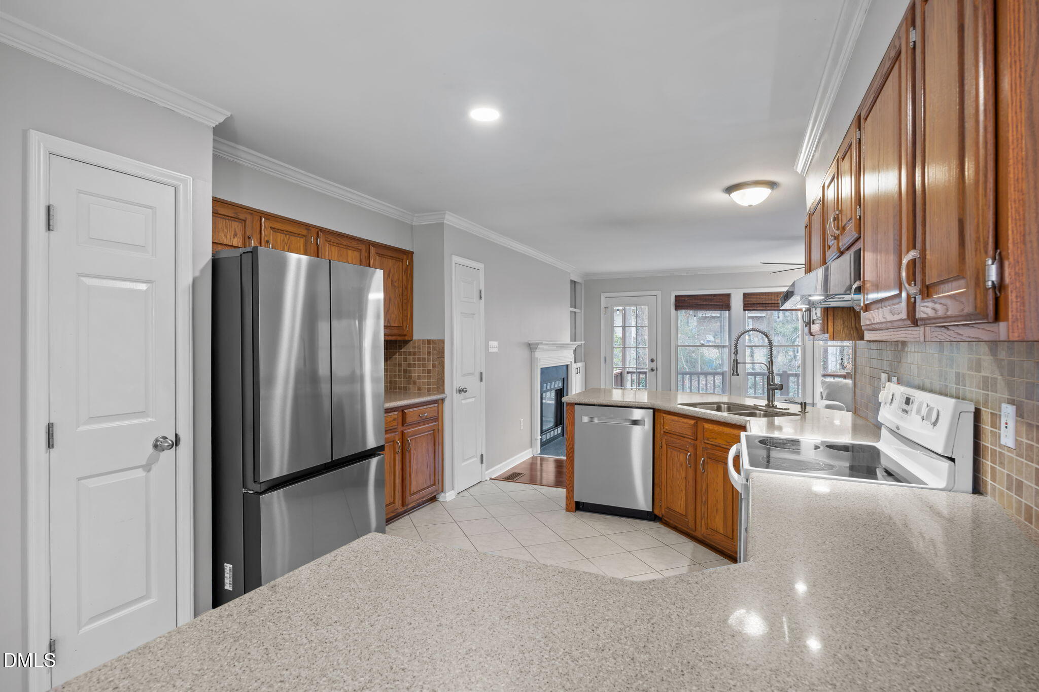 104 Tapestry Terrace