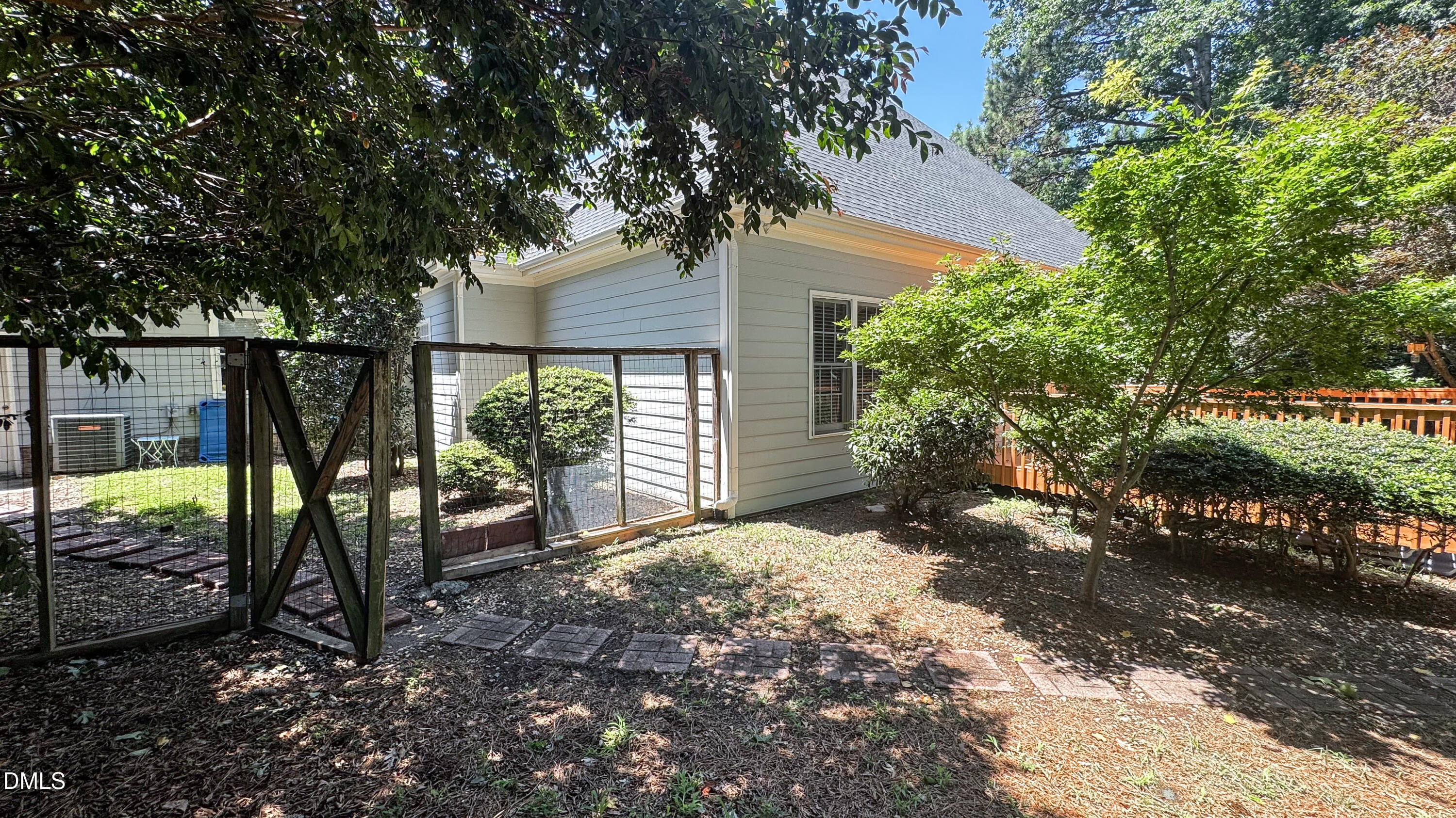 3120 Summer Oaks Drive