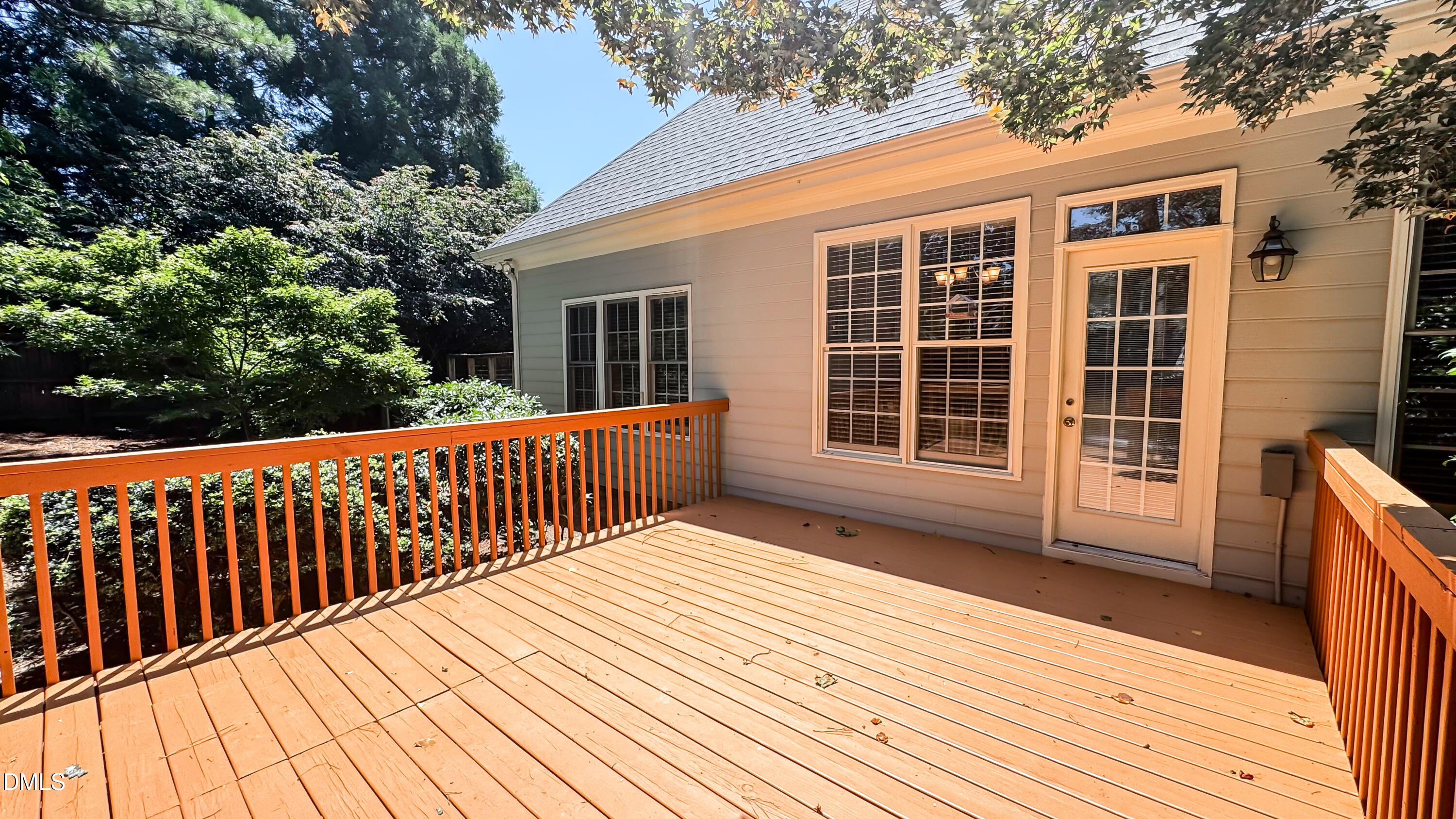 3120 Summer Oaks Drive