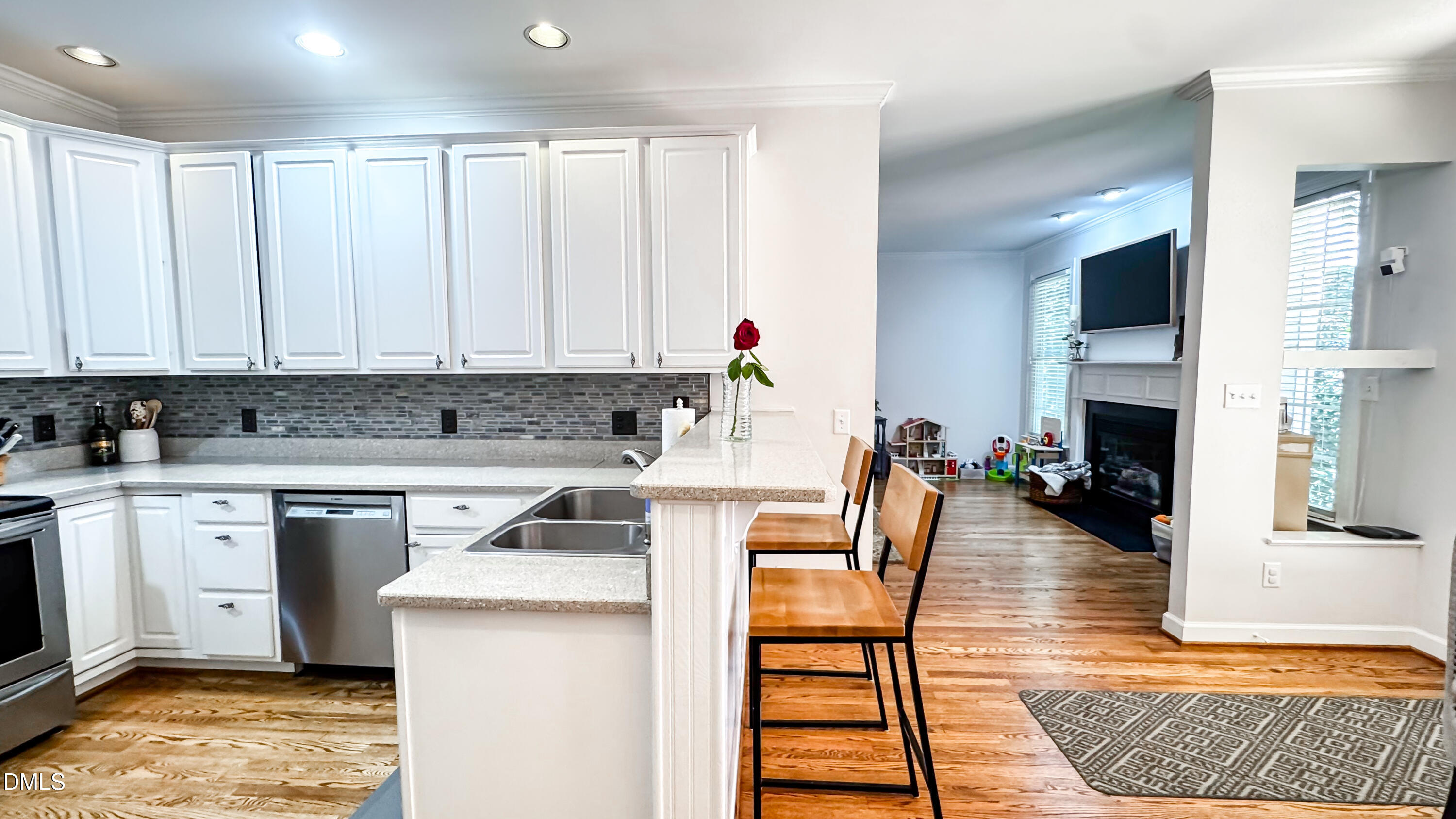 3120 Summer Oaks Drive