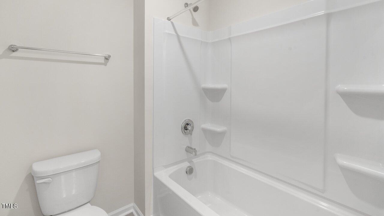 10 Babbling Creek Drive