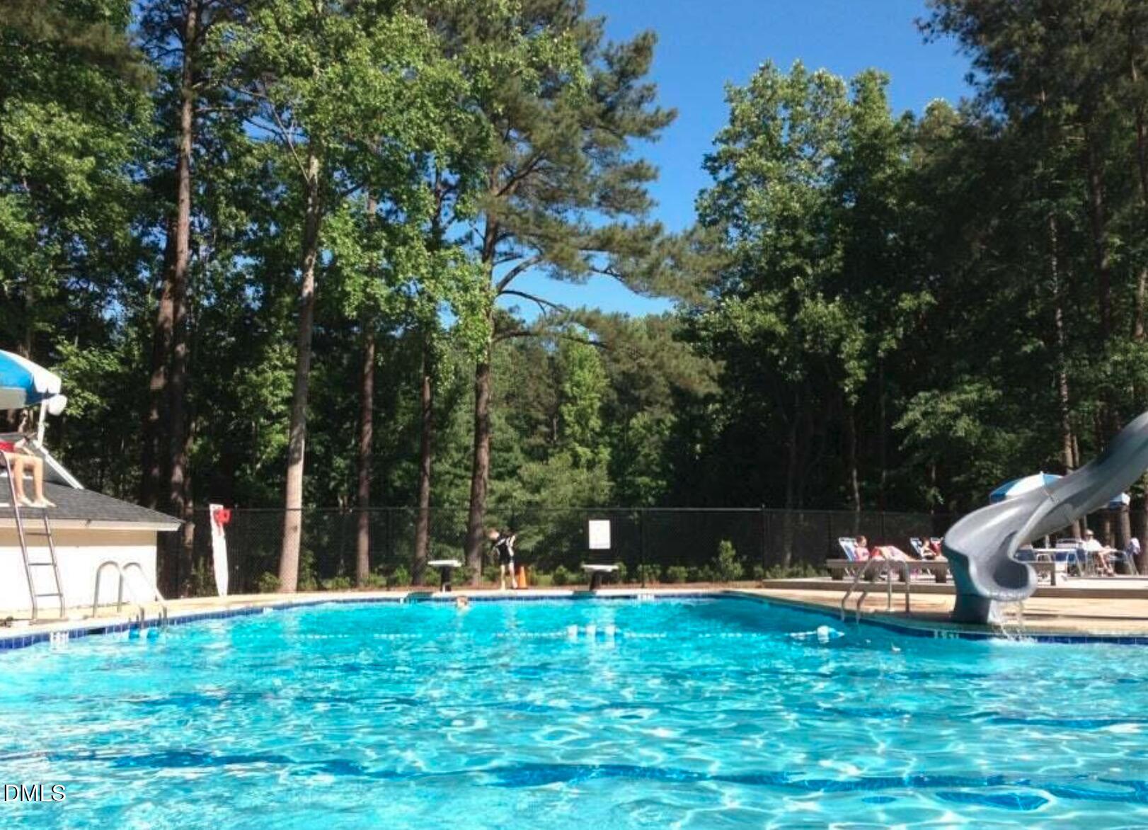 12037 Deer Run