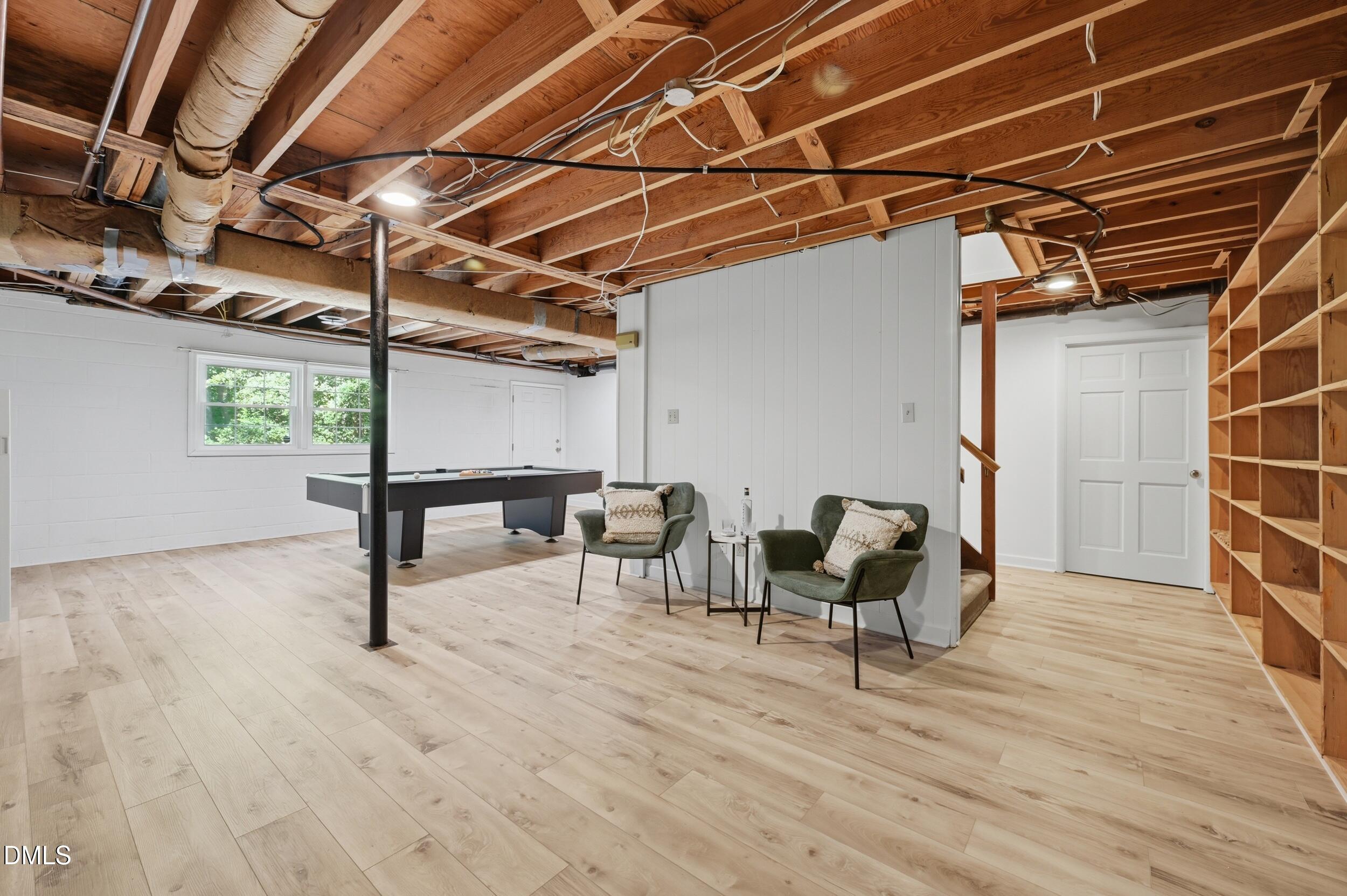 4905 Oak Park Road