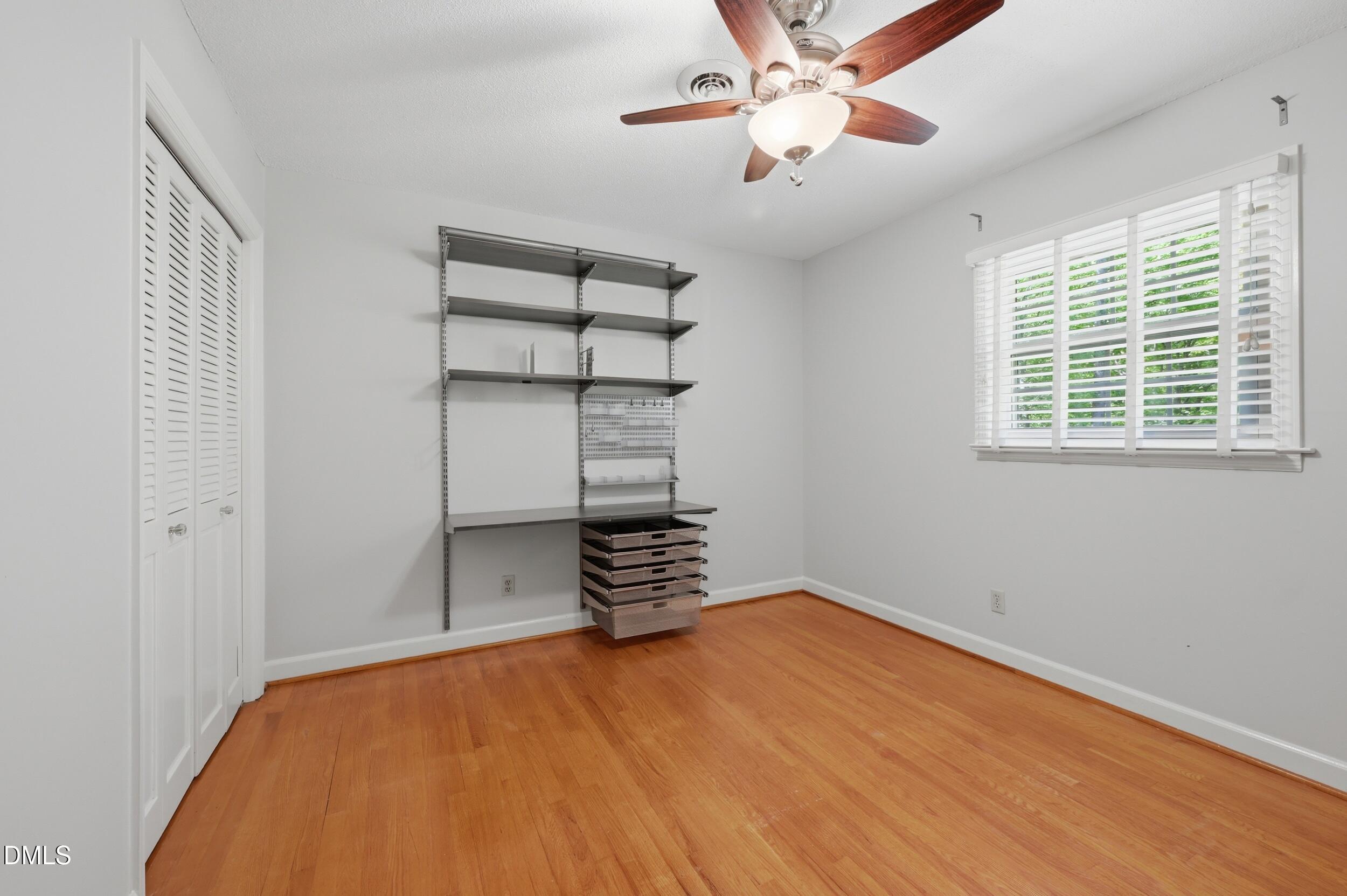 4905 Oak Park Road