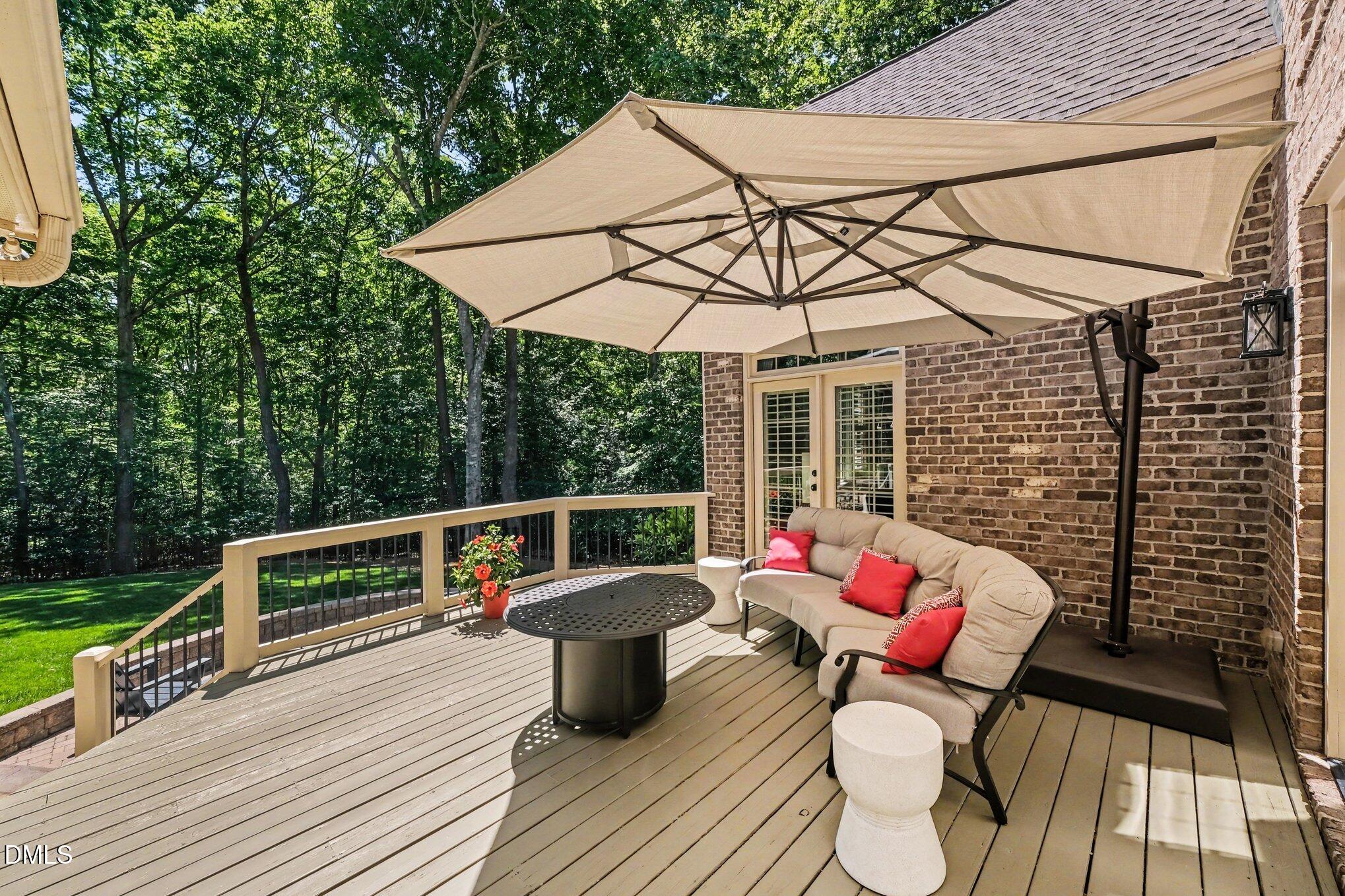 12204 The Gates Drive
