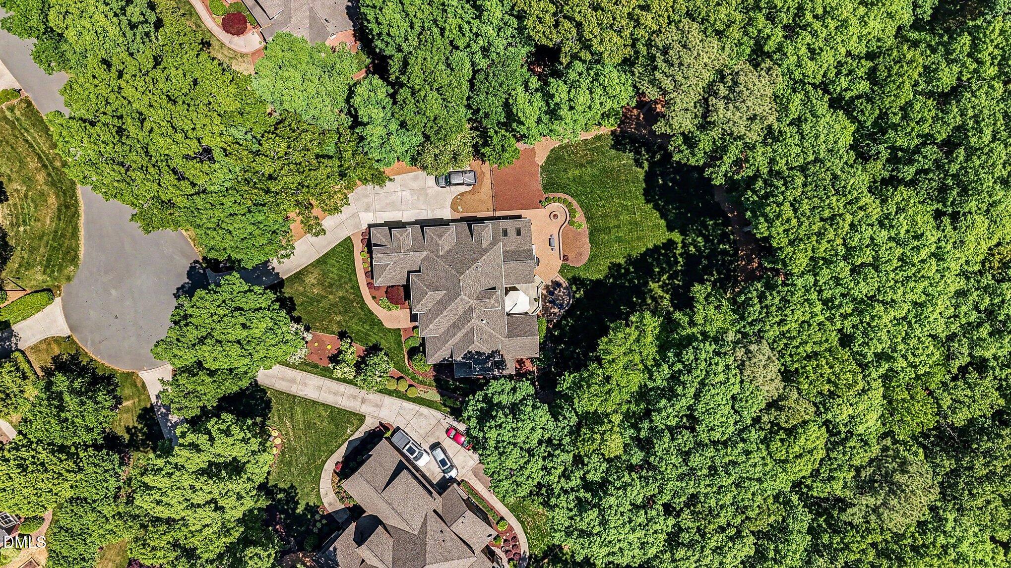 12204 The Gates Drive