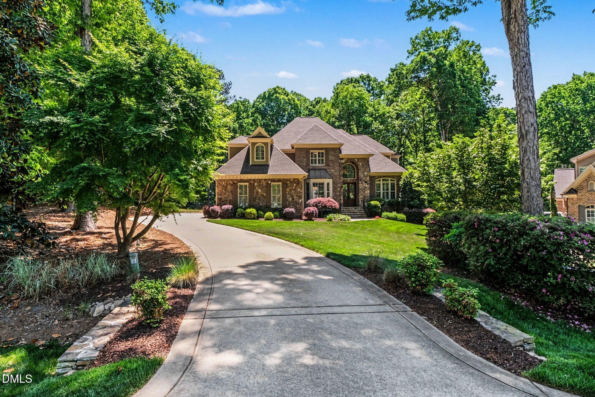 12204 The Gates Drive