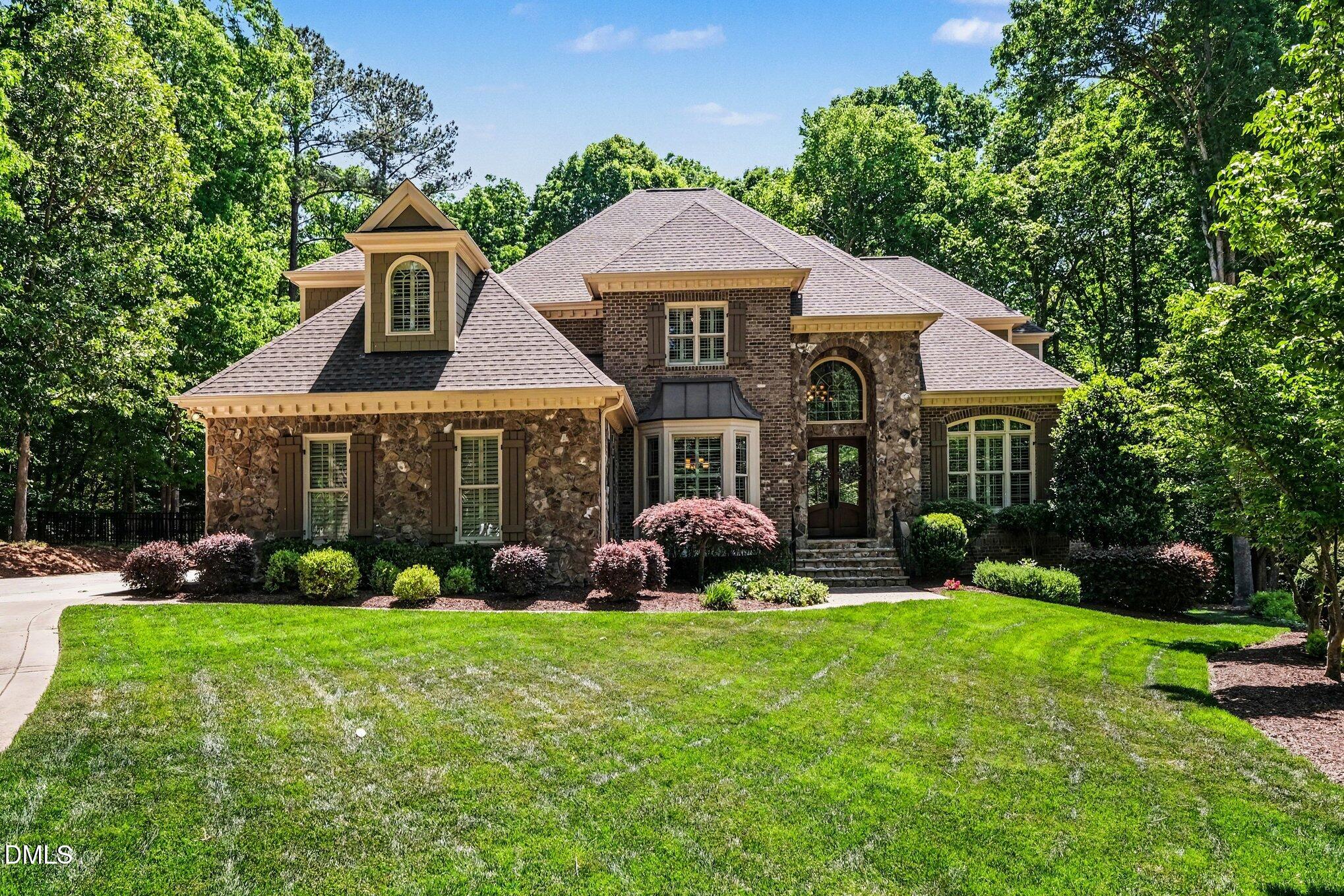 12204 The Gates Drive