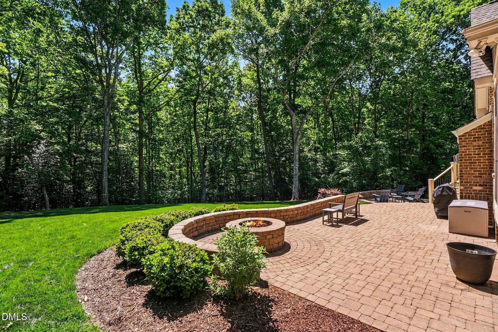 12204 The Gates Drive