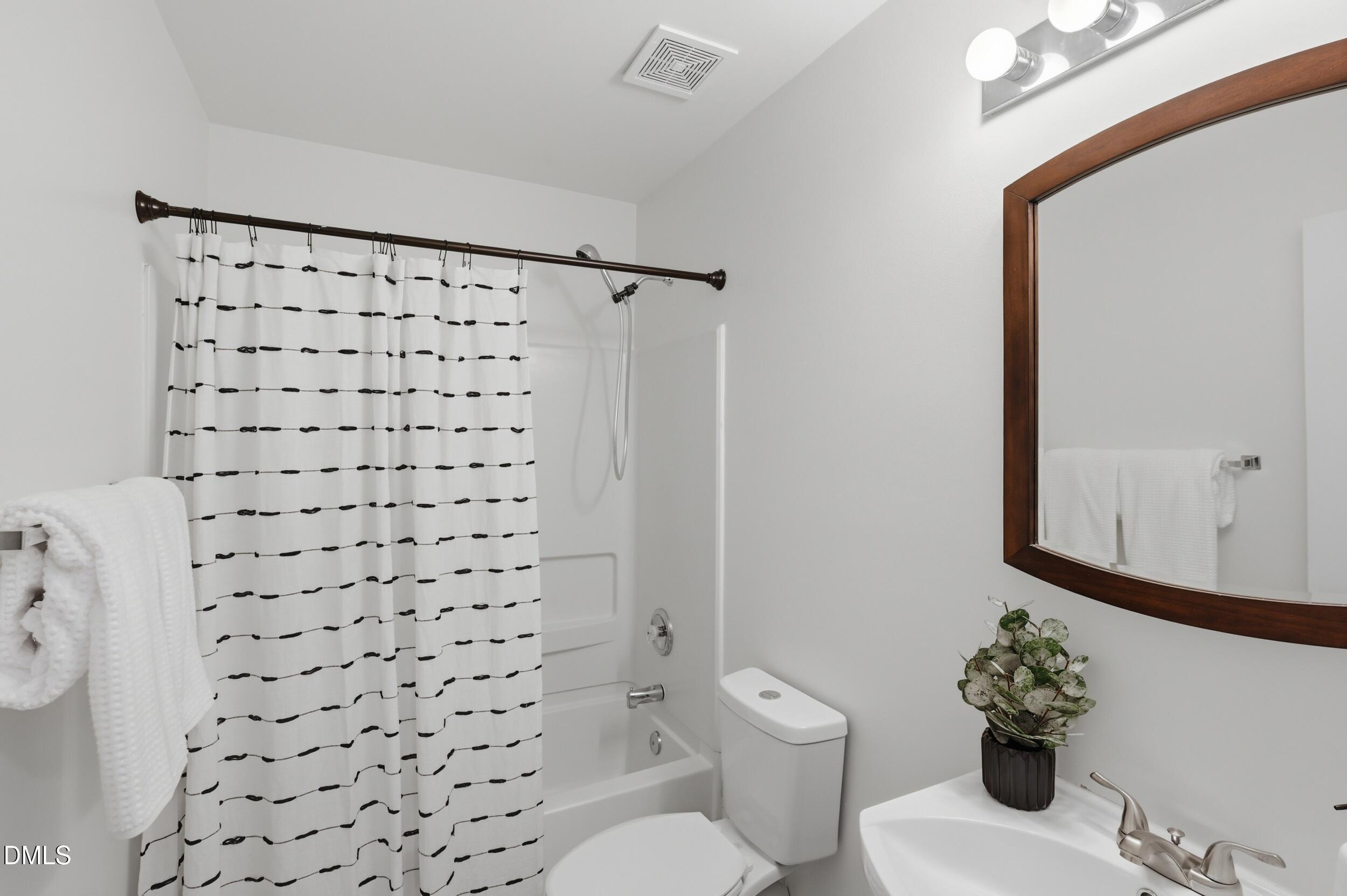 5411 Vista View Court