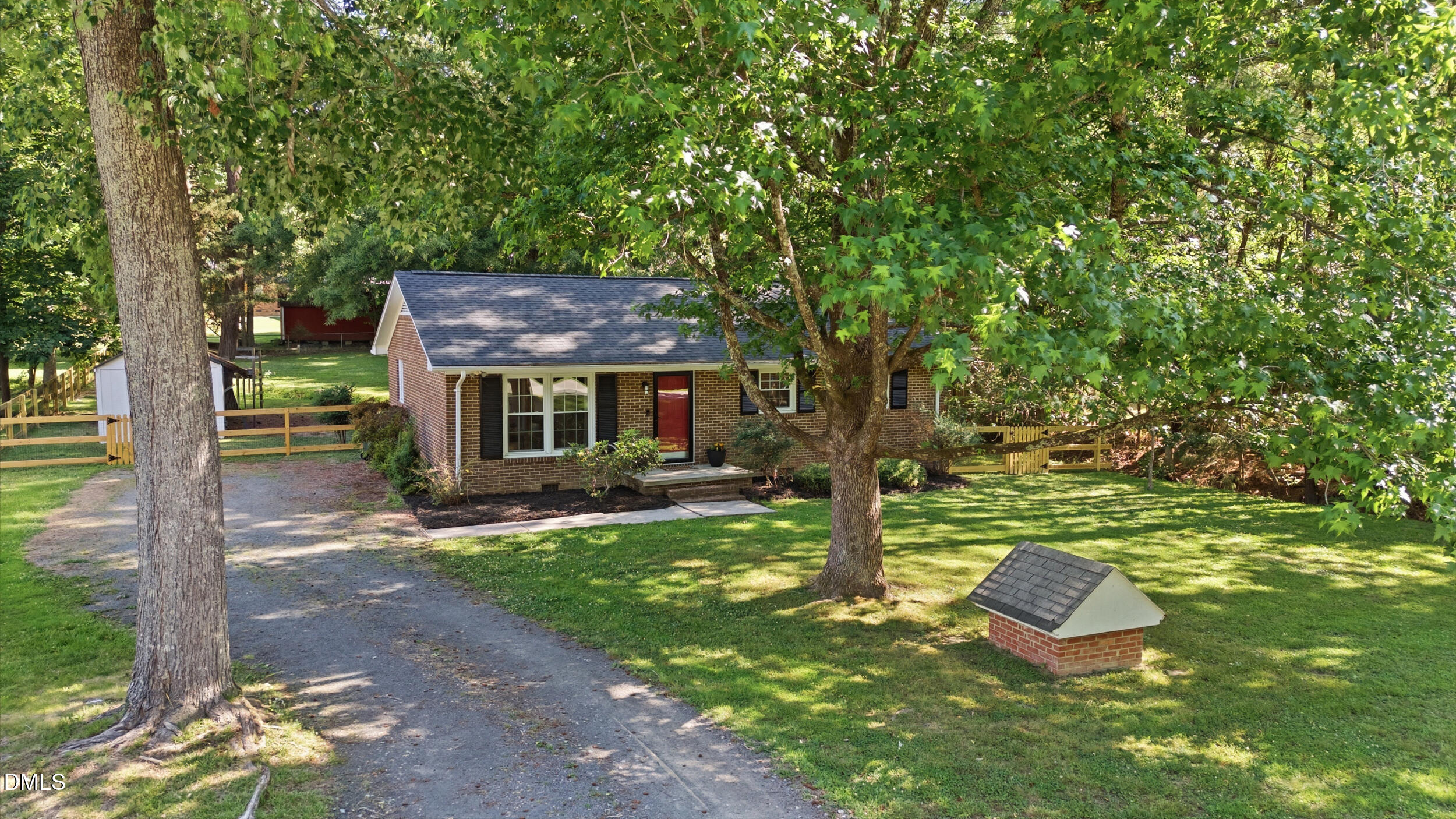 720 Jonquil Street