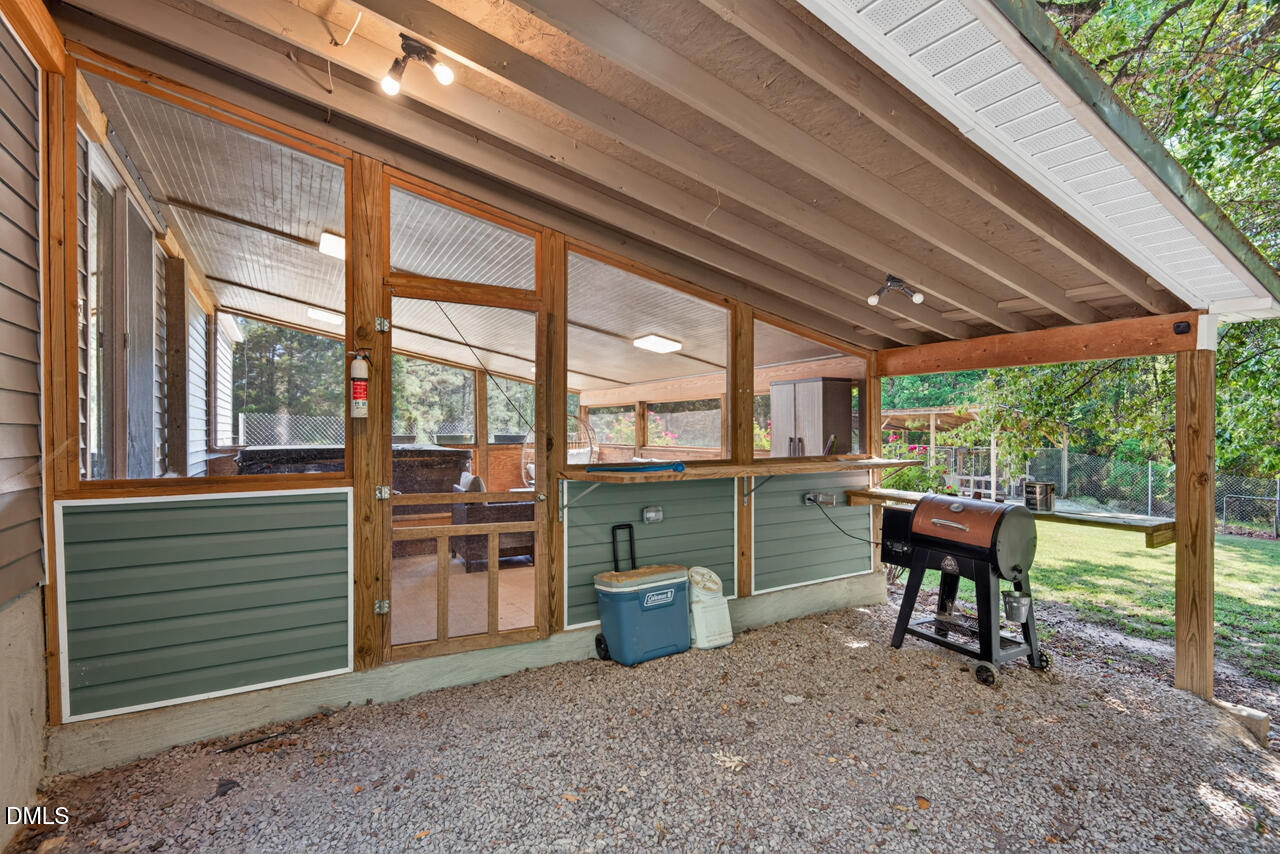 350 Hamp Falkner Road