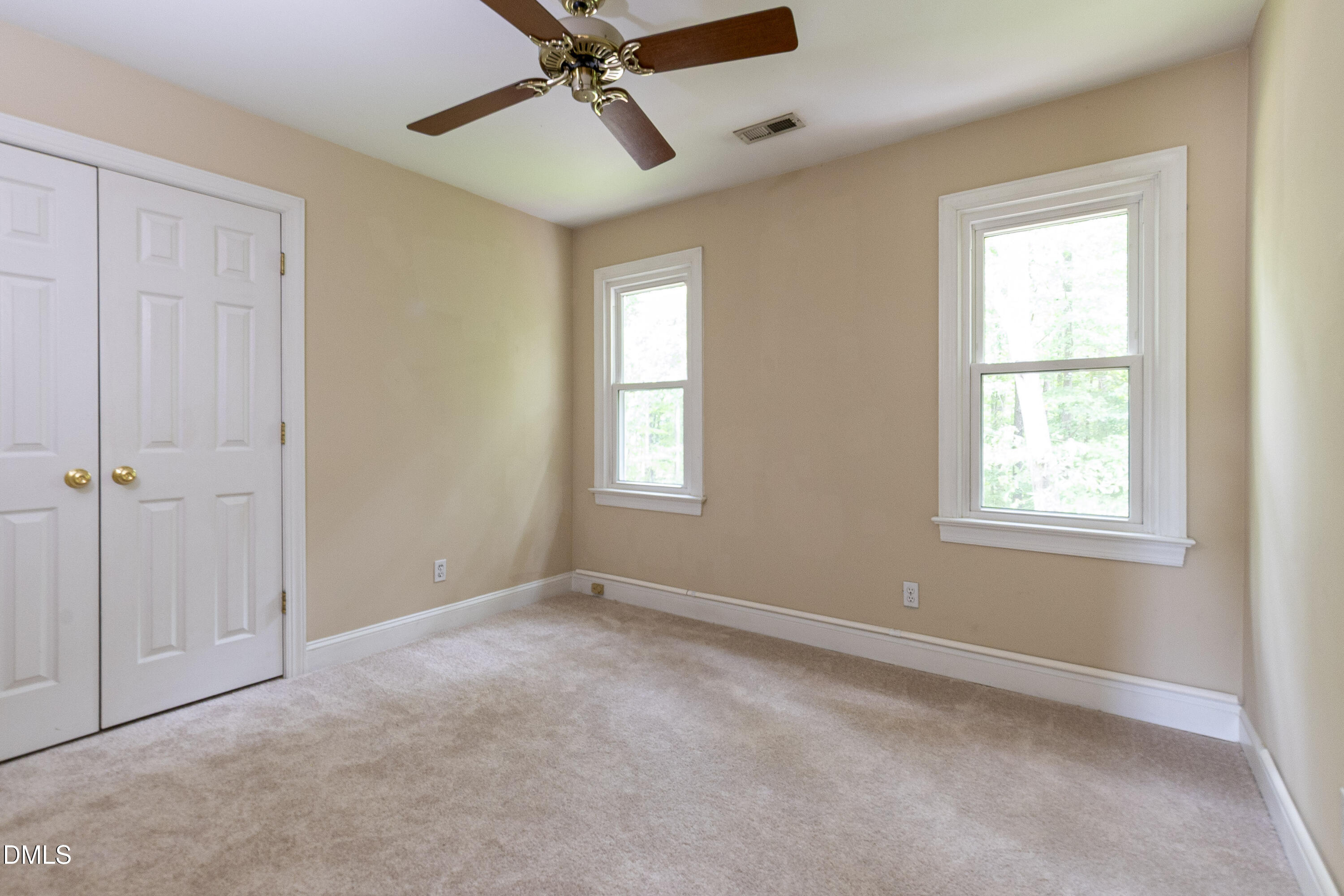 1000 S Knoll Court