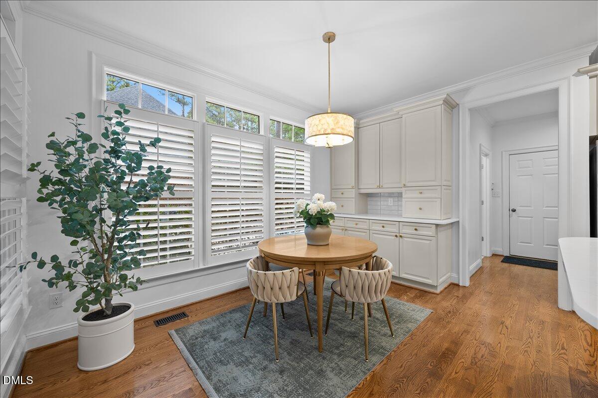 7505 Mossy Glen Court