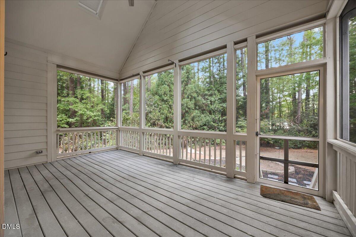 7505 Mossy Glen Court