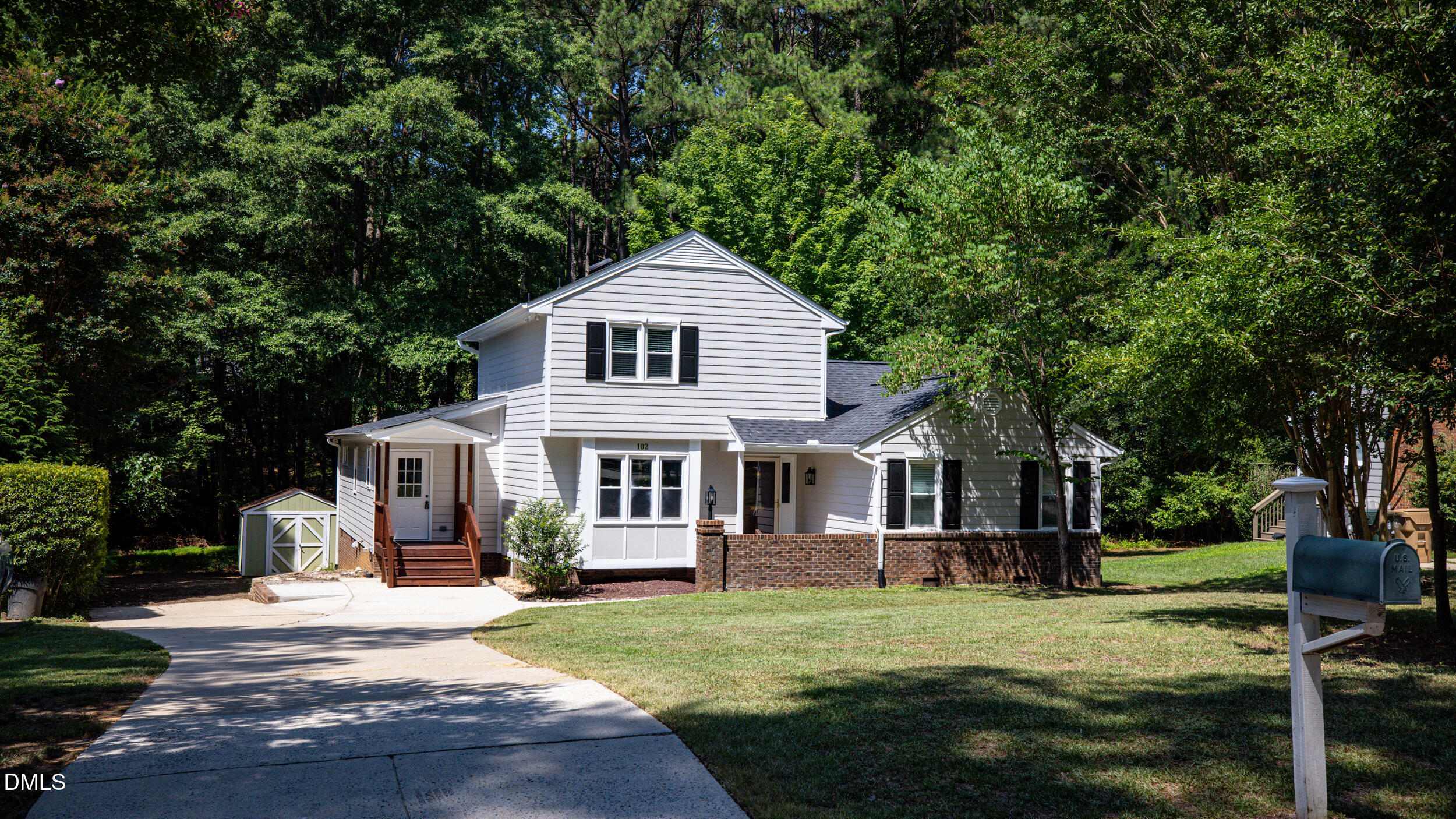 102 Stockett Court