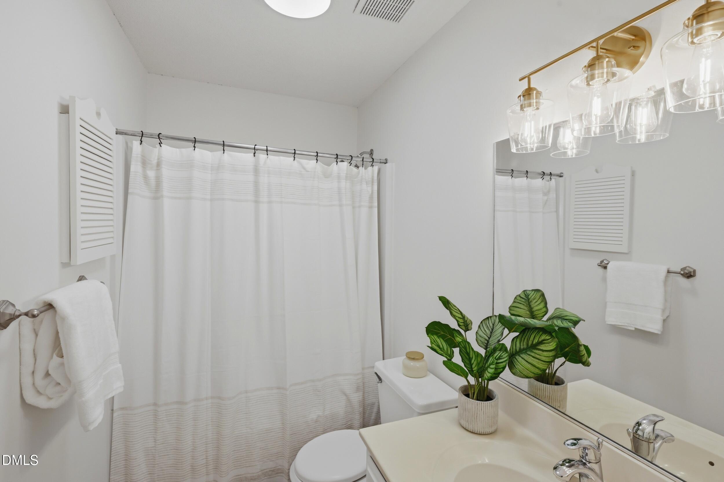 1413 Mapleside Court