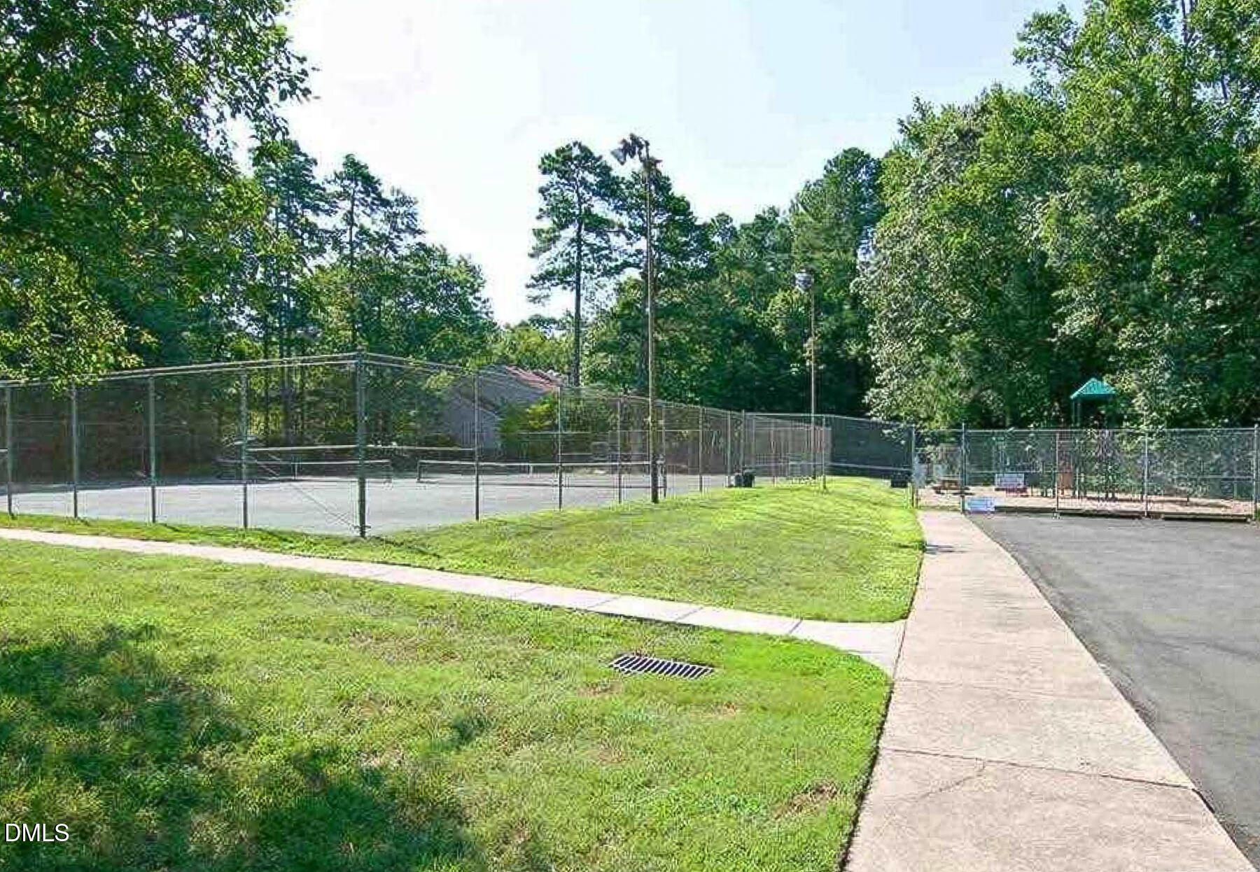 1413 Mapleside Court