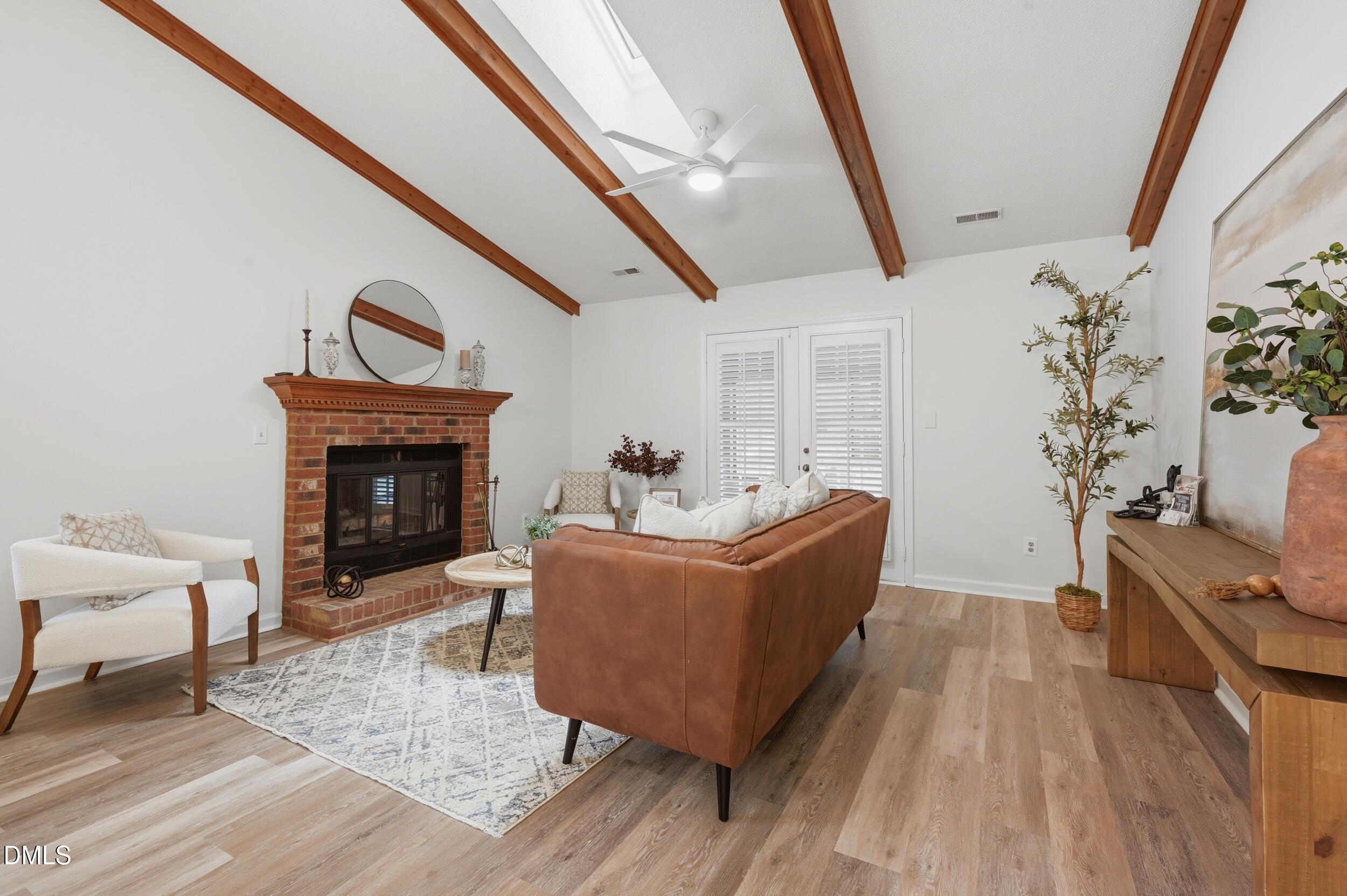 1413 Mapleside Court